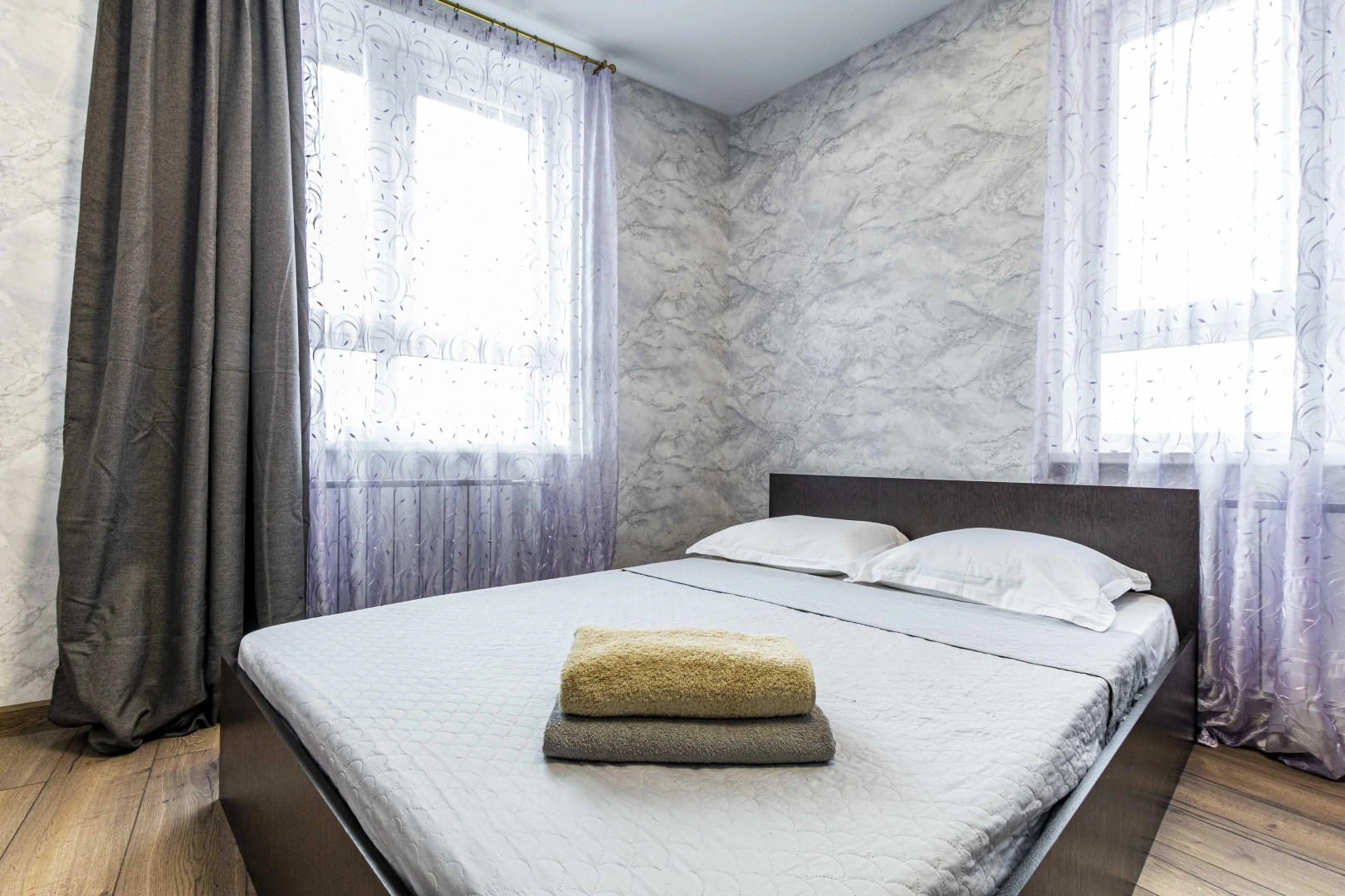 Квартира Двухкомнатная Квартира с Красивым Видом на Центр Города