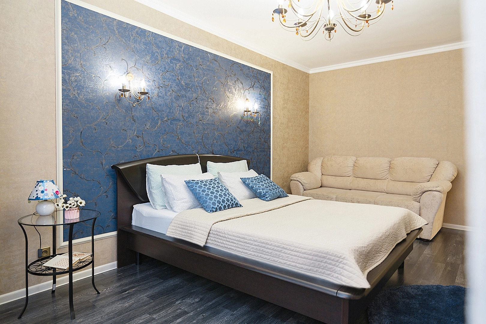 Апартаменты двухкомнатные с видом на Волгу на ул.К.Маркса 44, м.Стрелка. Сова-Дом