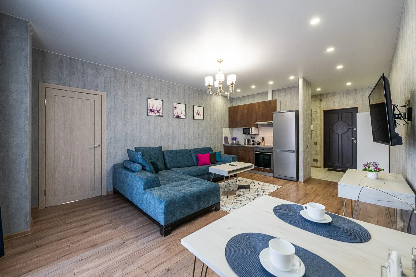 Апартаменты Пять Звёзд на Лесопарковой