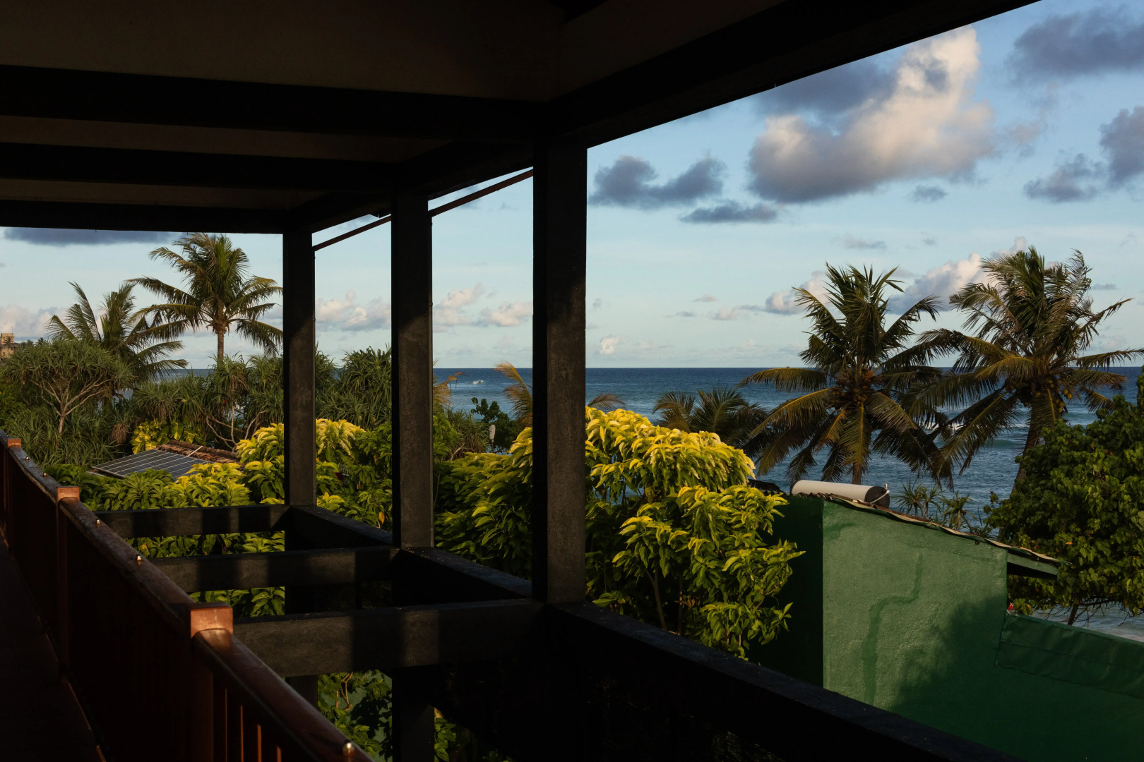 Вилла South Point Ocean 8 bedroom beach front