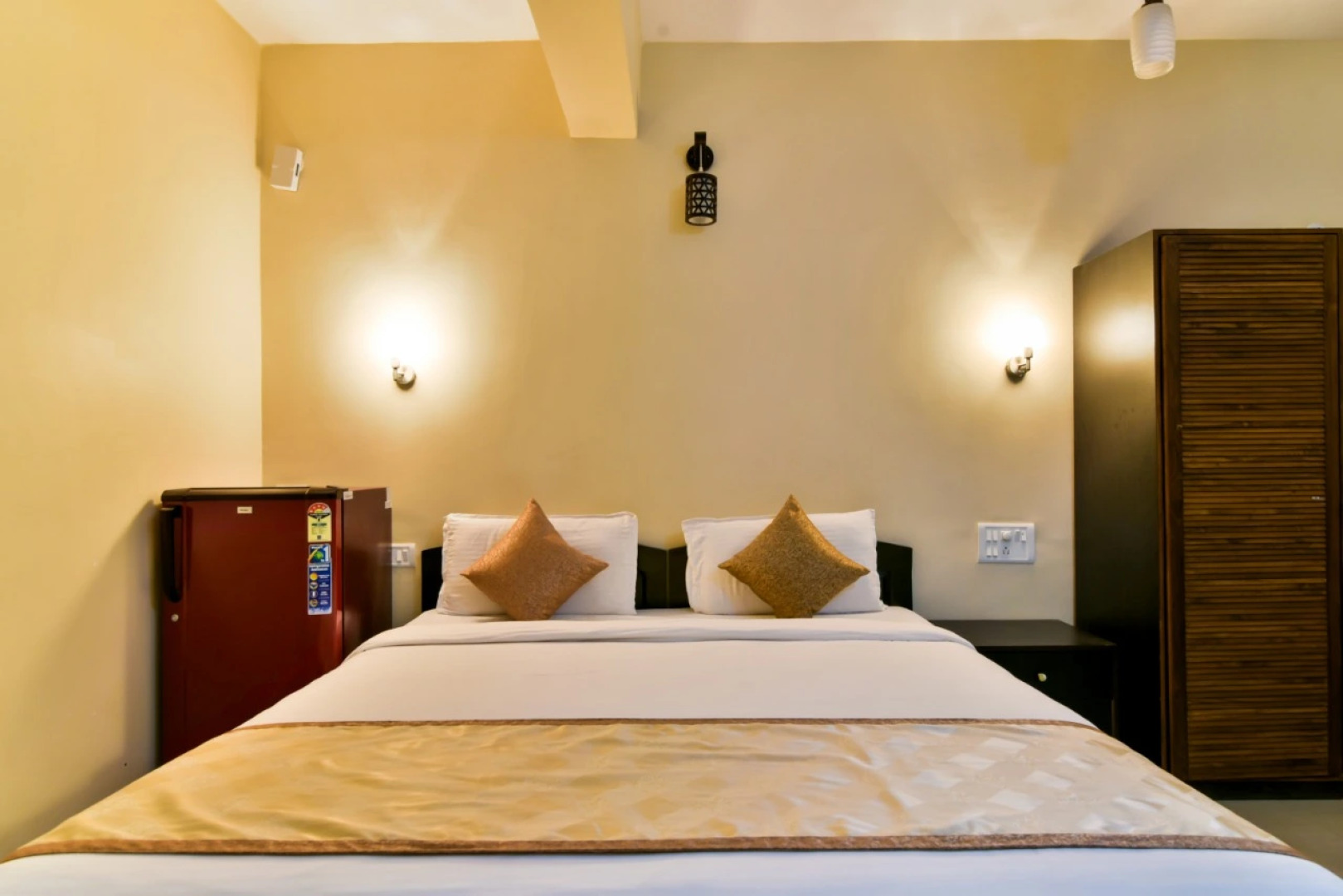 Отель Baga Fantacia Beach Inn