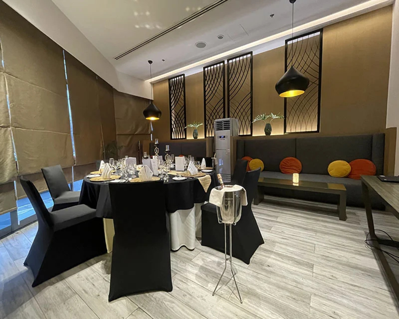 Отель Savoy Hotel Manila