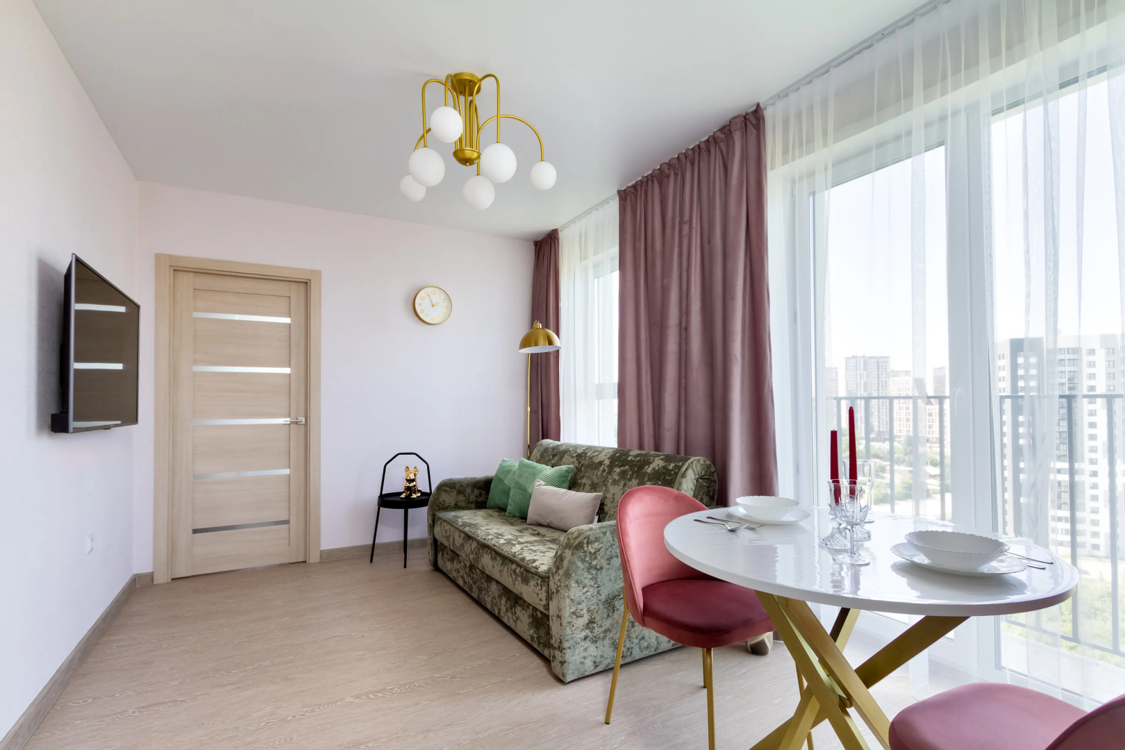 Квартира Двухкомнатная Рядом с  Аквапарком