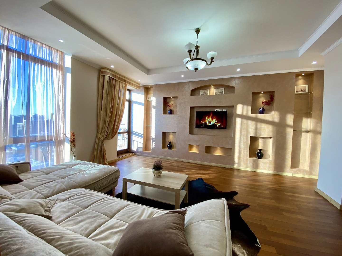 Апартаменты 2-к Элитные апартаменты с видом на Кремль