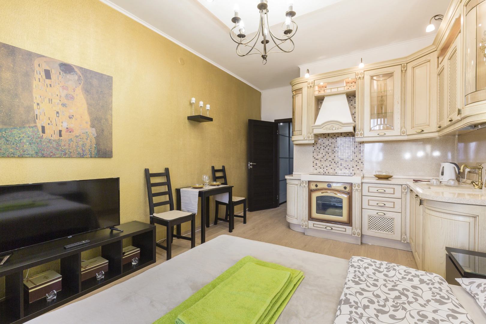 Квартира На проспекте Ветеранов 169/3