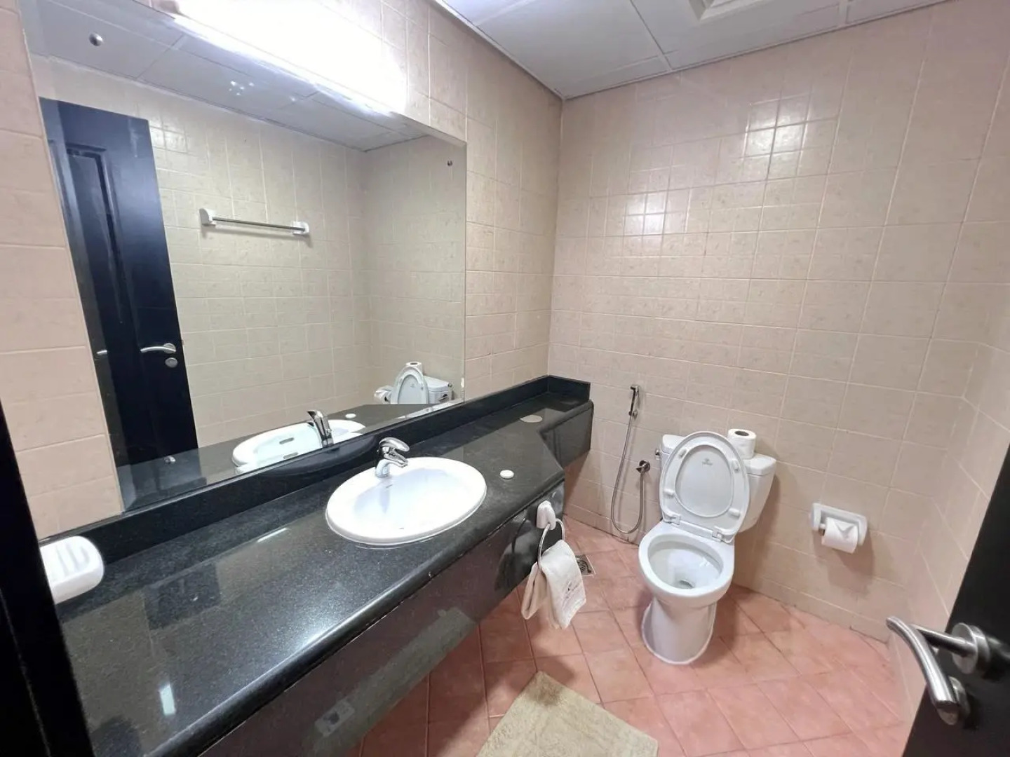 Apartments Cosmos Living Luxurious Suite DG