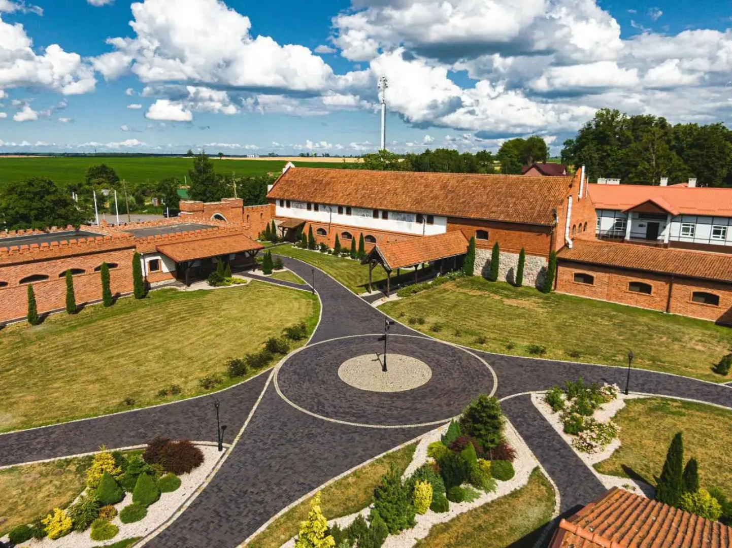 Отель Замок Романовски