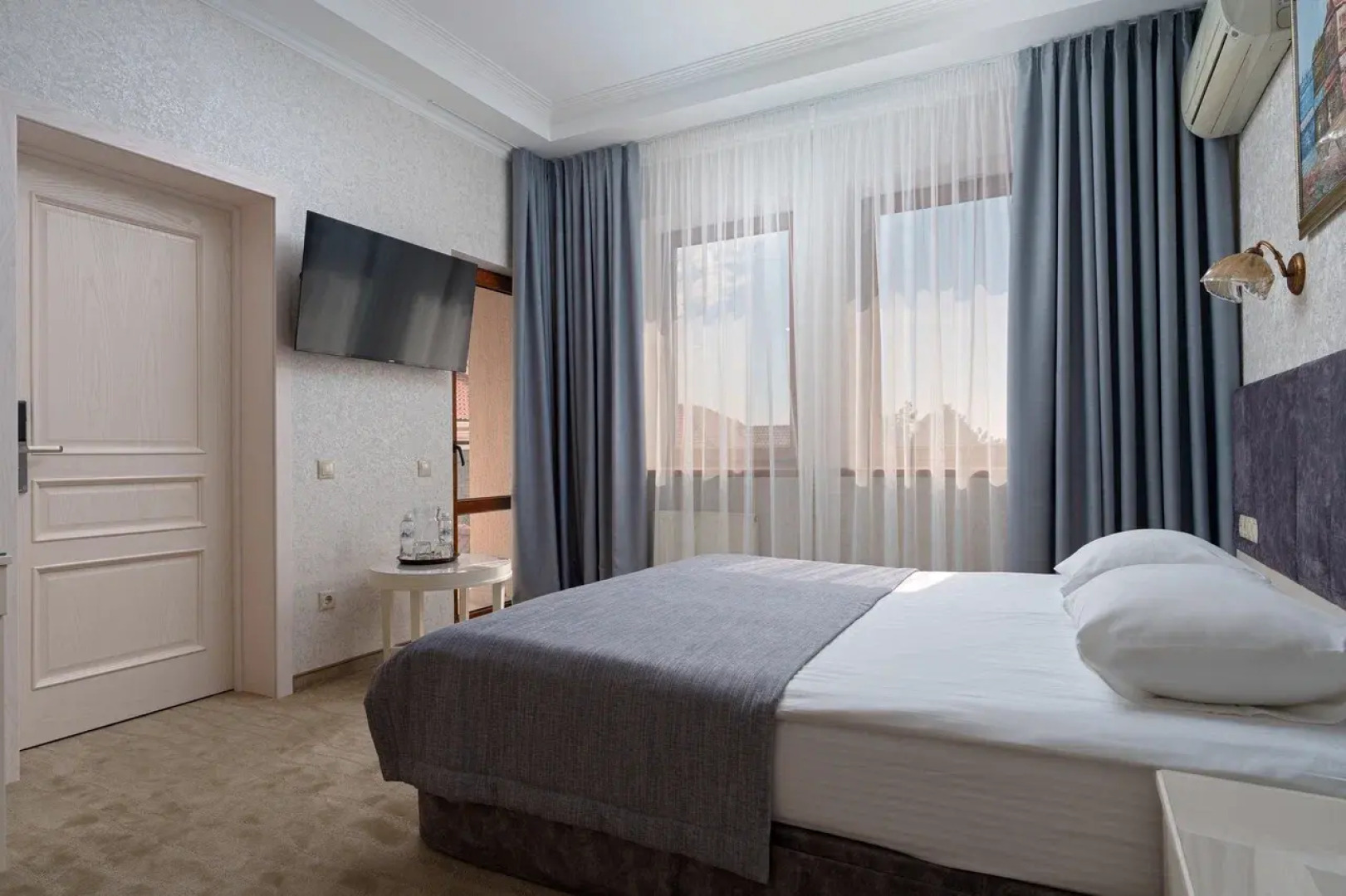 Отель Европа