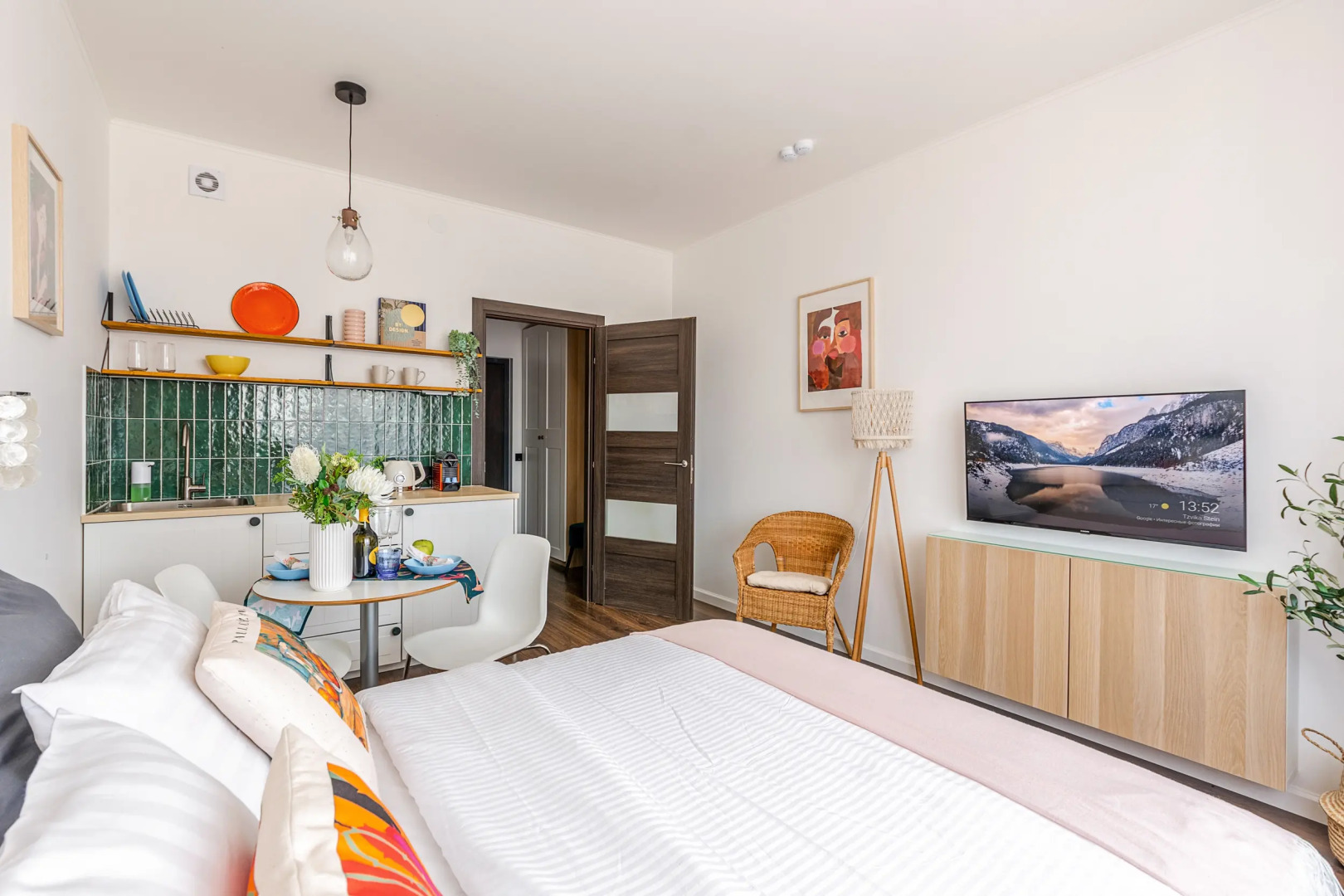 Апартаменты F-Apart с видом на башню Лахта Центр