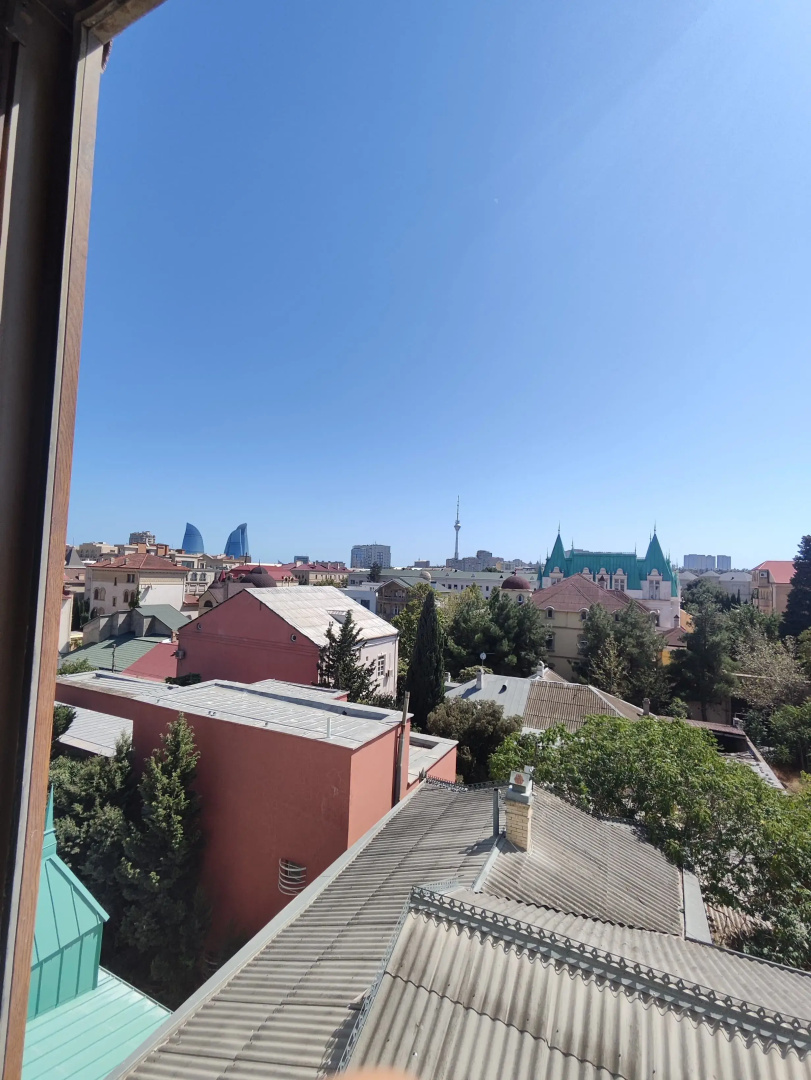 Отель EKM