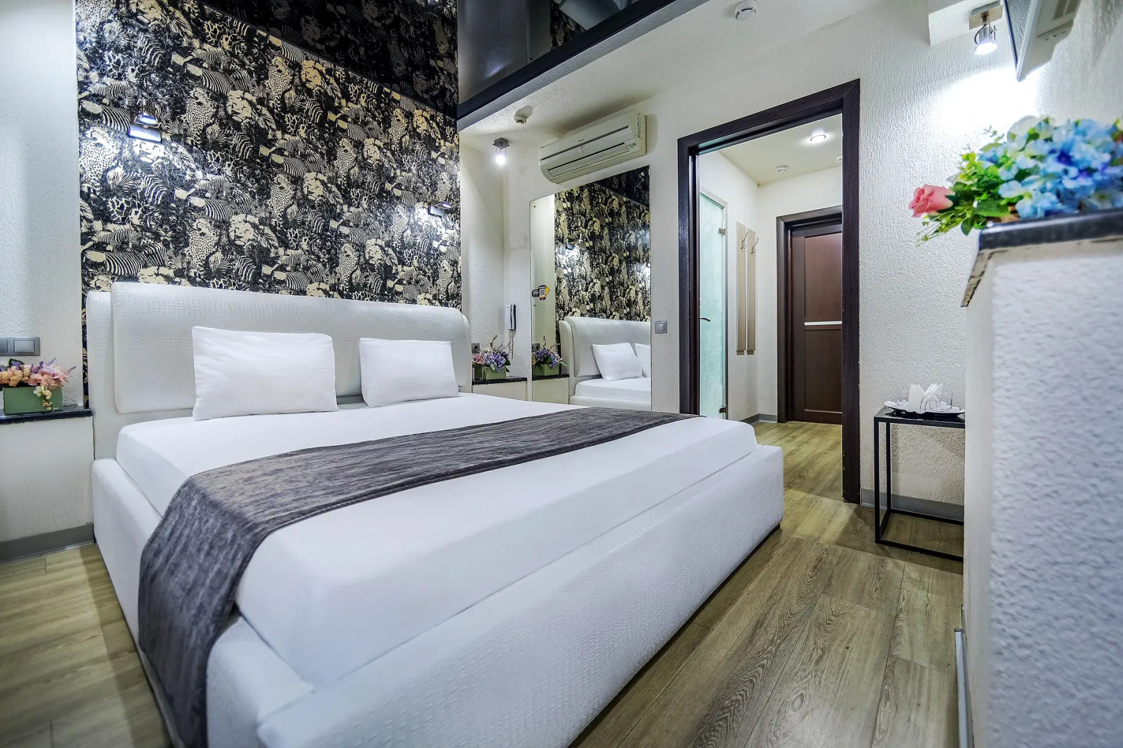 Отель Алекс в Купчино