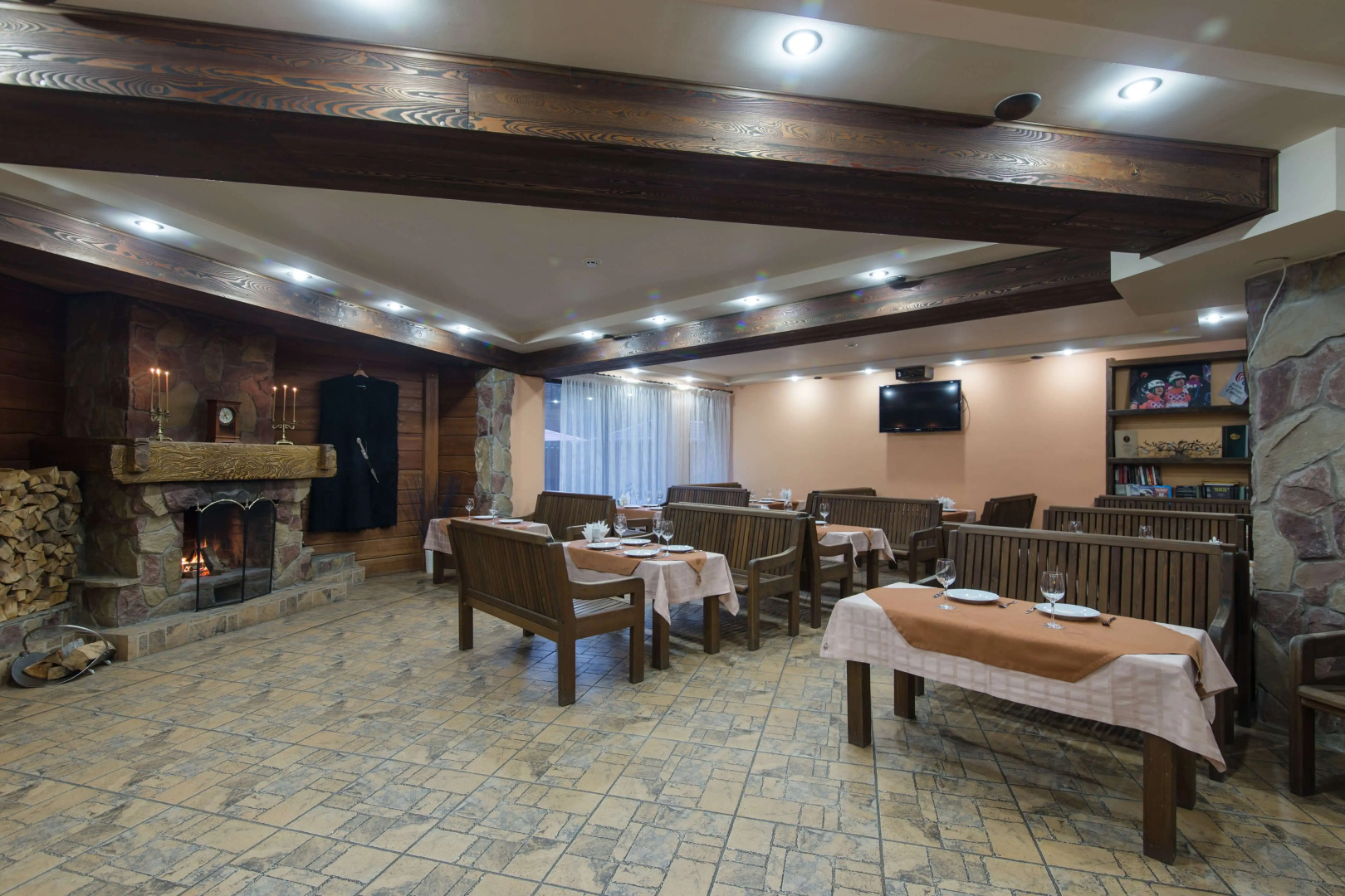 Отель Мелодия гор