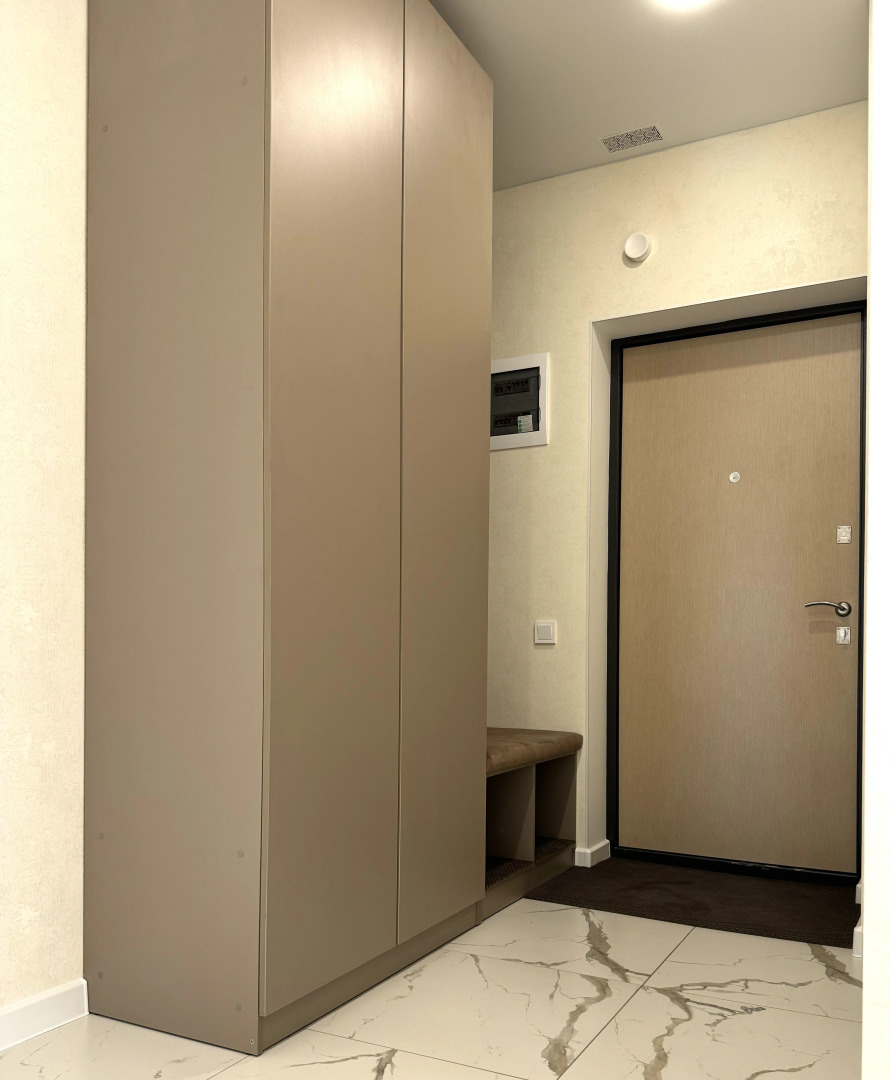 Квартира Рядом с Метро и Видом на Закат