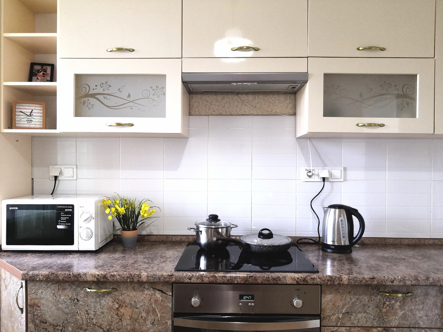 Апартаменты DejaVu на Набережной Напротив Ледового Дворца