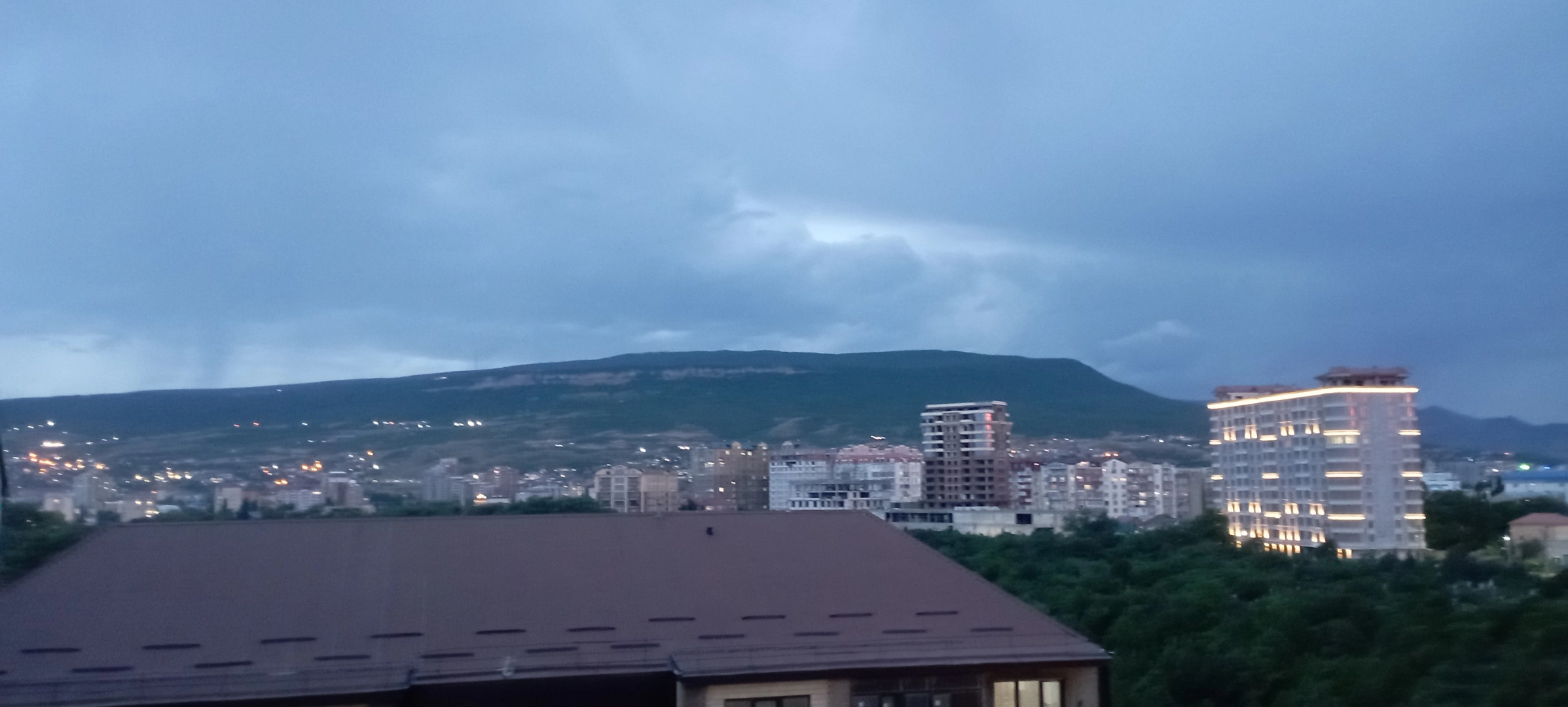 Апартаменты квартира Гаджиева 73