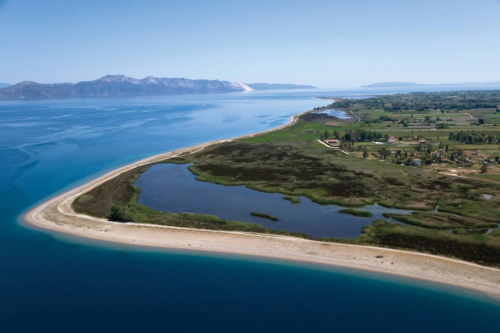 Апартаменты Aenaon Studios