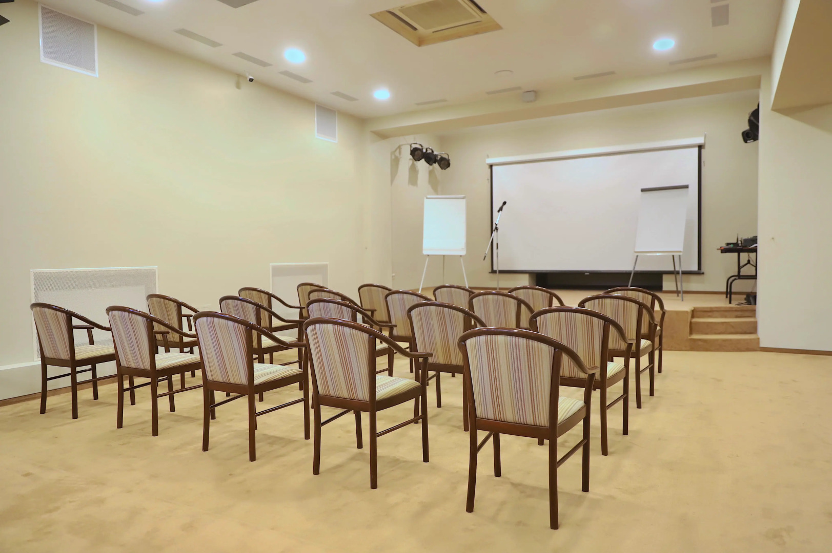 Отель Вилла Альпина