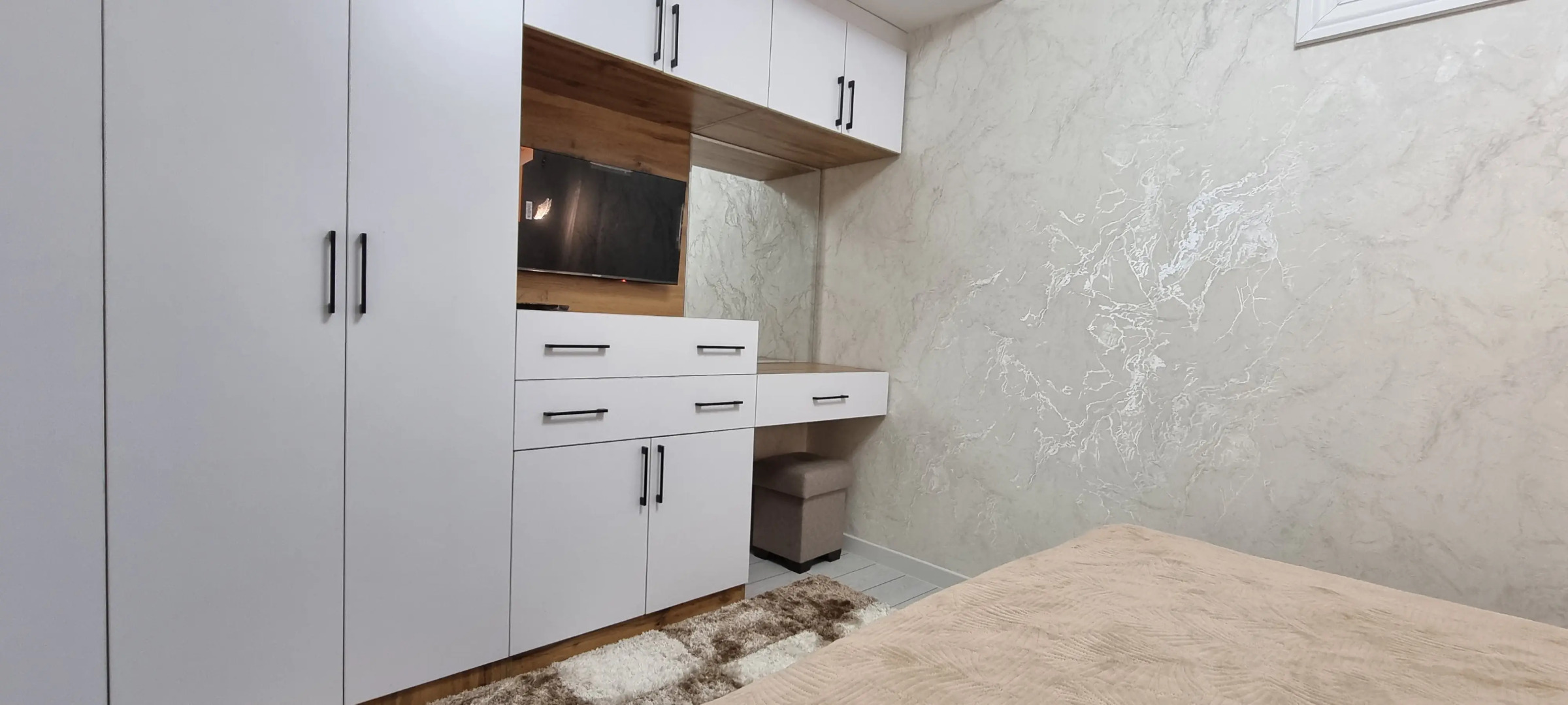 Апартаменты Bronin Homes 9