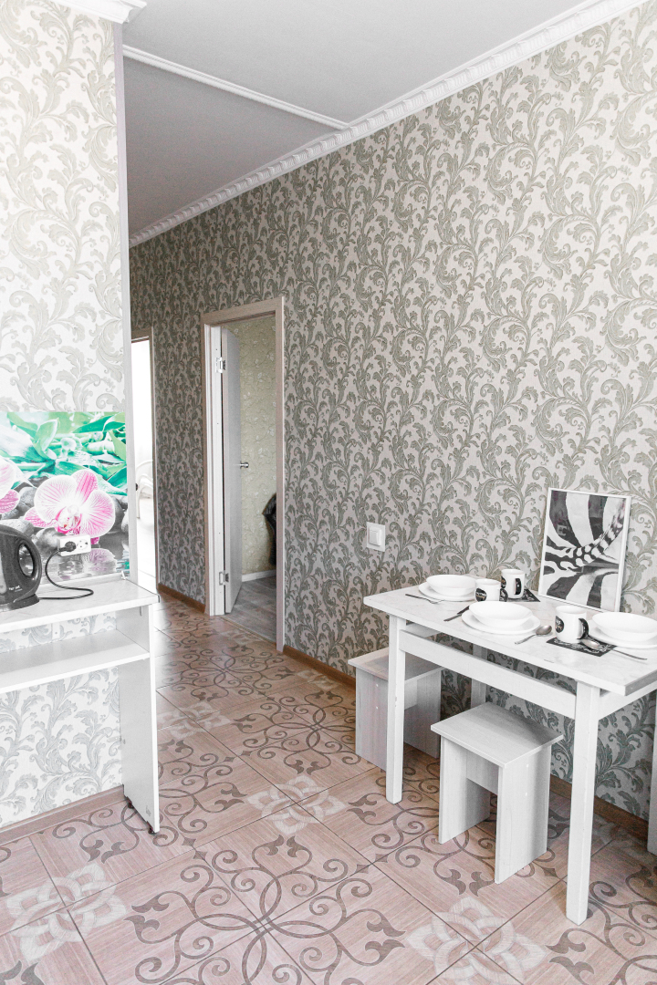 Апартаменты Притомский 13