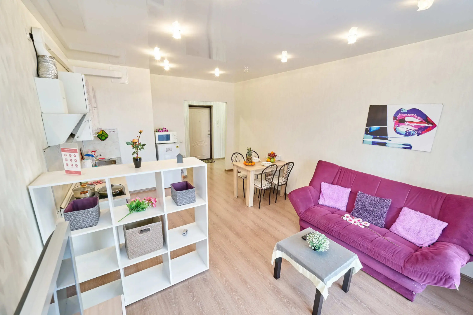 Квартира Евродвушка на 5 человек в ЖК Солнечный город по адресу Николая Островского 93/в