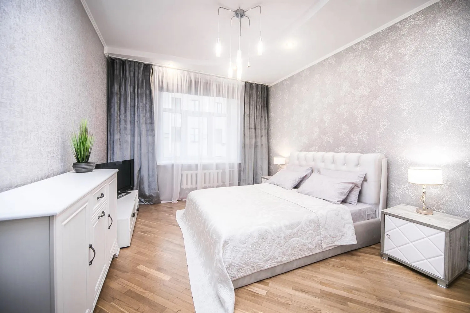 Апартаменты 3х комнатные Карла Маркса 25 Центр