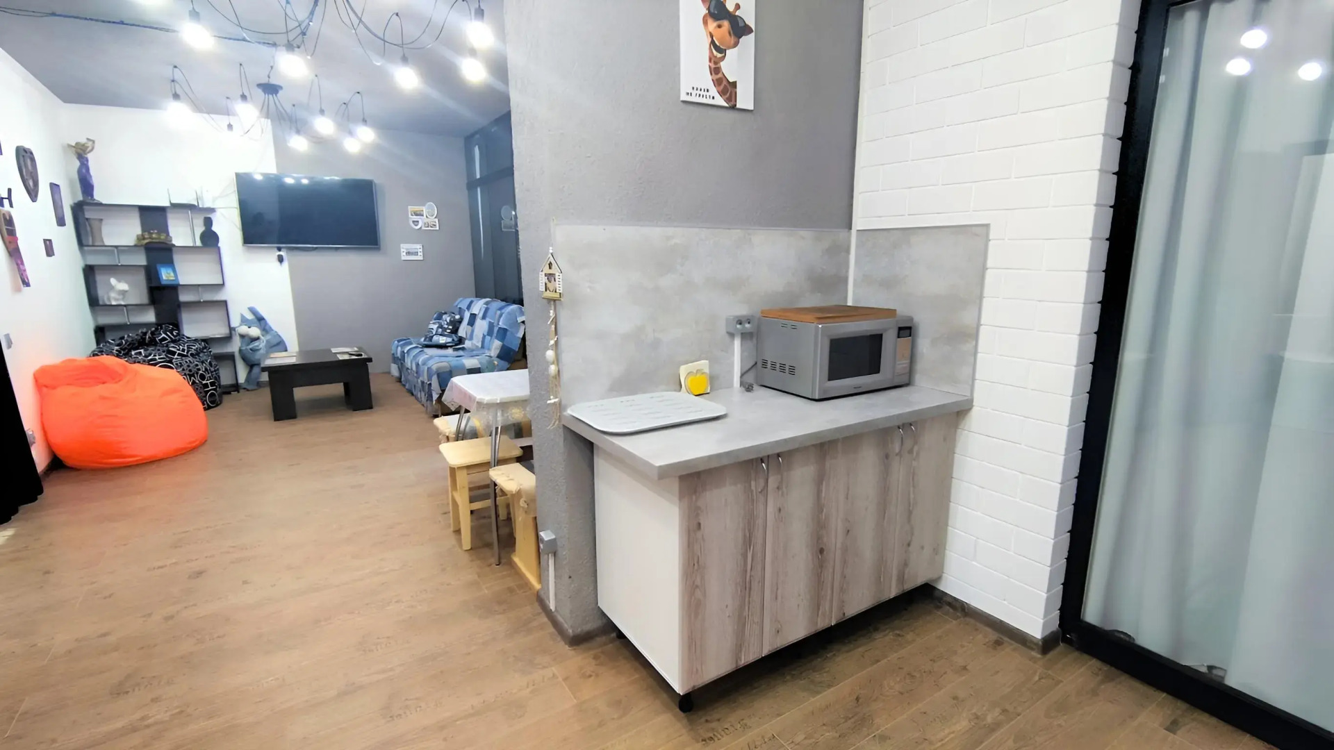 Апартаменты Город на ладони