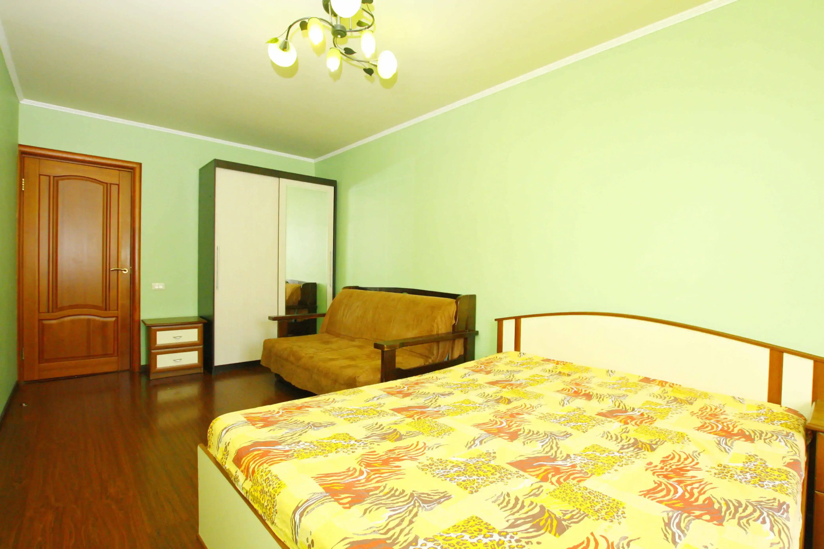 Alt Otel on str. 40-let Pobedy, bld. 29 D (art.029)