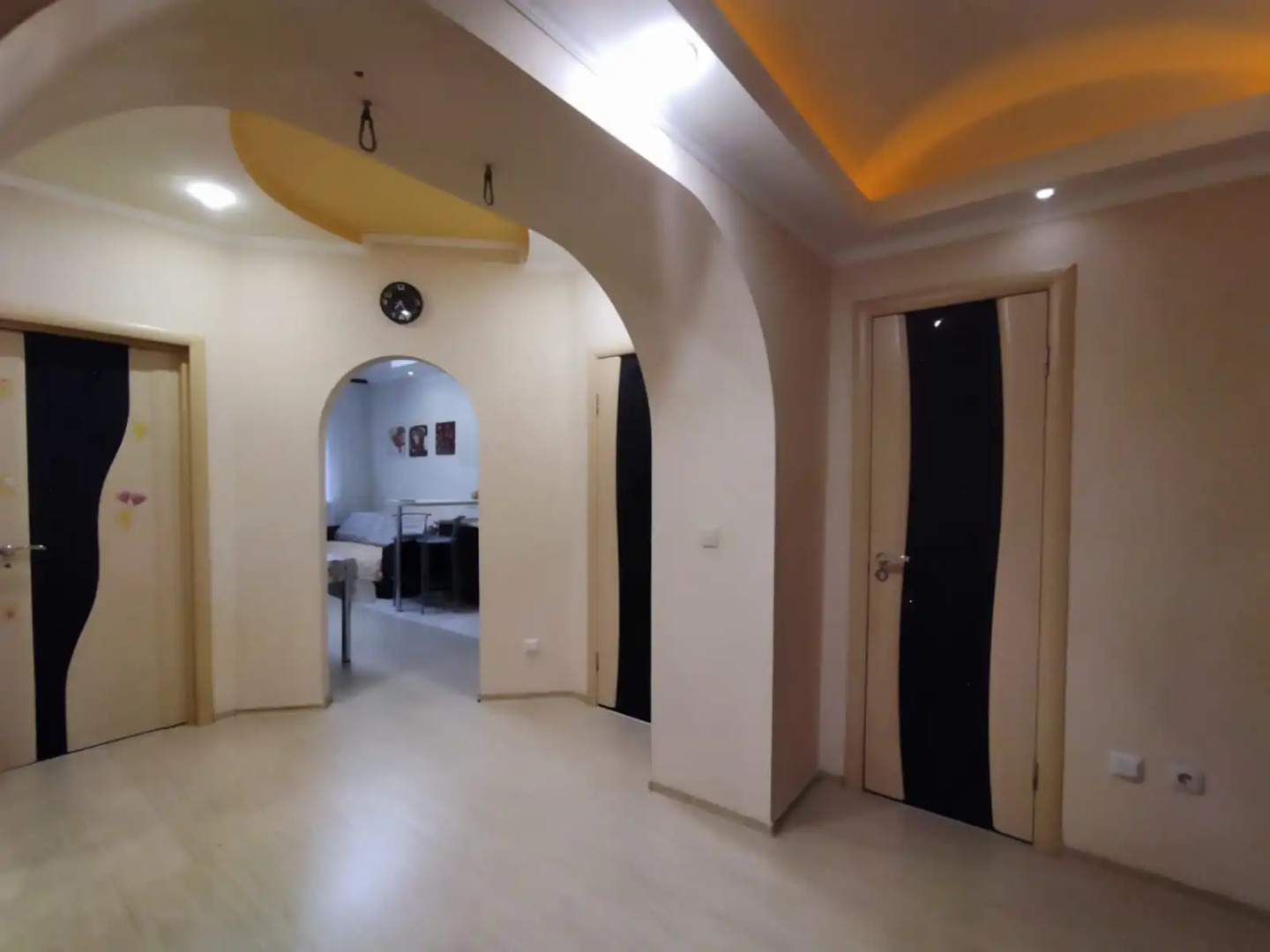 Апартаменты 2-х комнатная квартира на Университетской 29