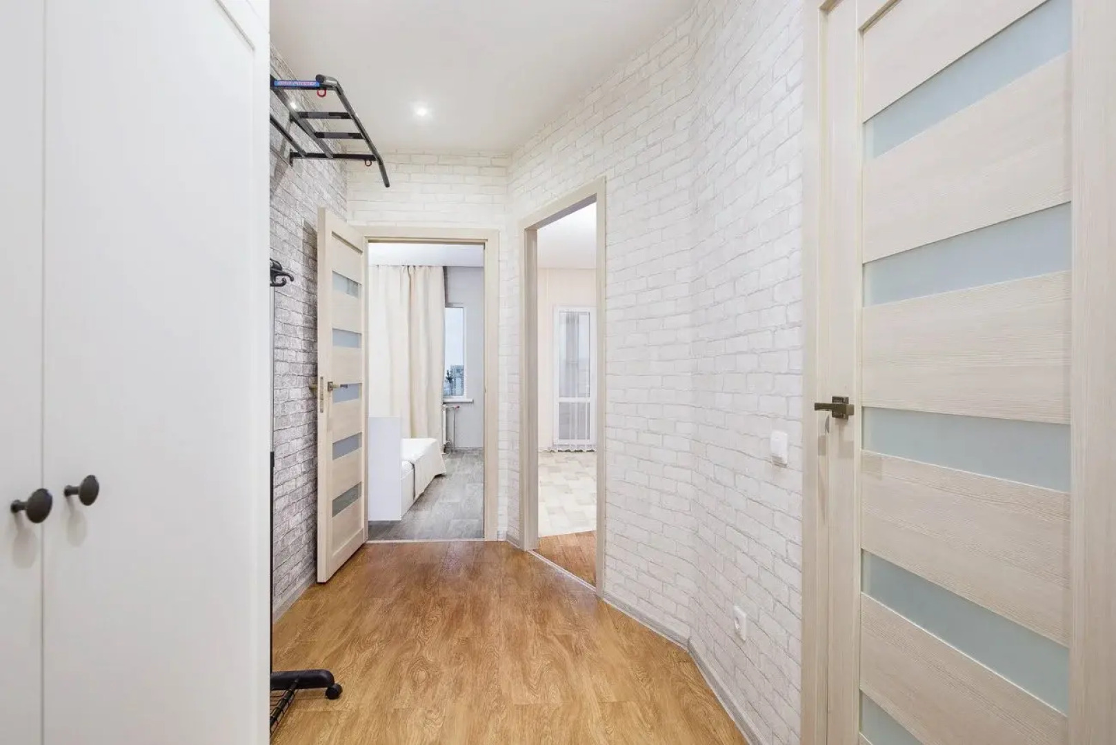 Апартаменты в Жк Оазис с Красивым Видом