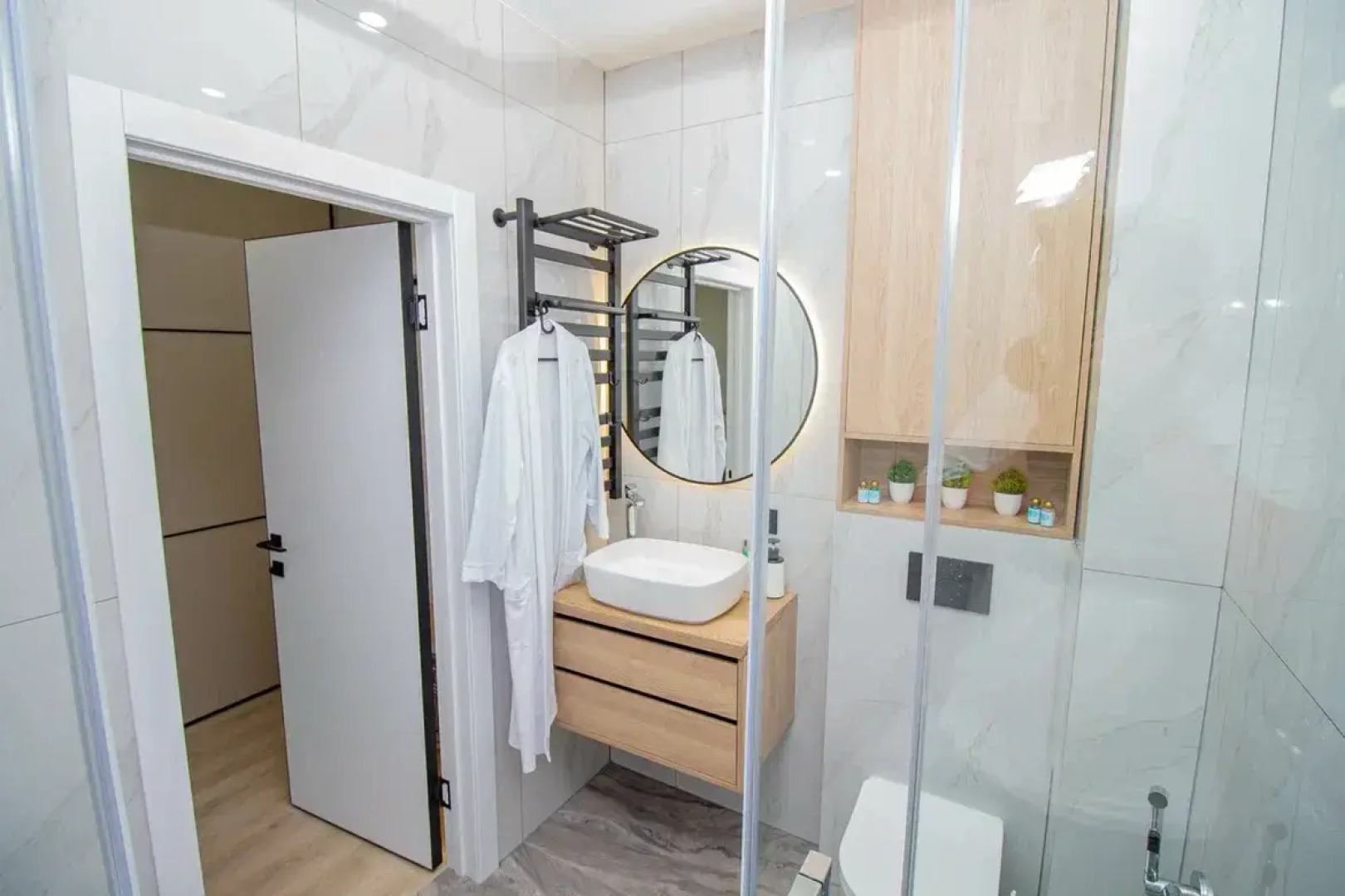 Квартира FSF эксклюзивная студия в центре (Superior)