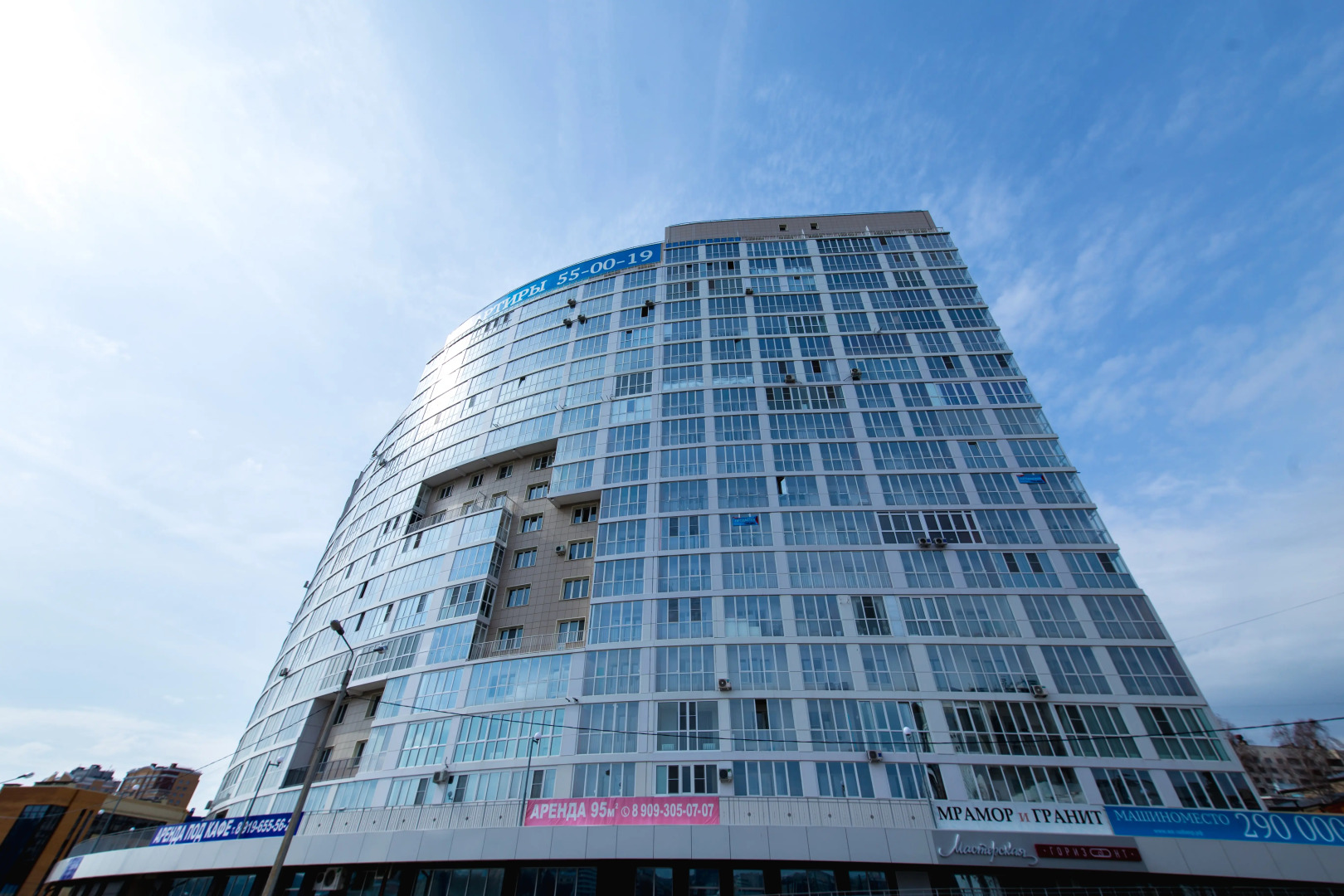 Квартира 2-к у залива в новом доме на Пирогова 2/2 от RentAp, 6 сп.мест