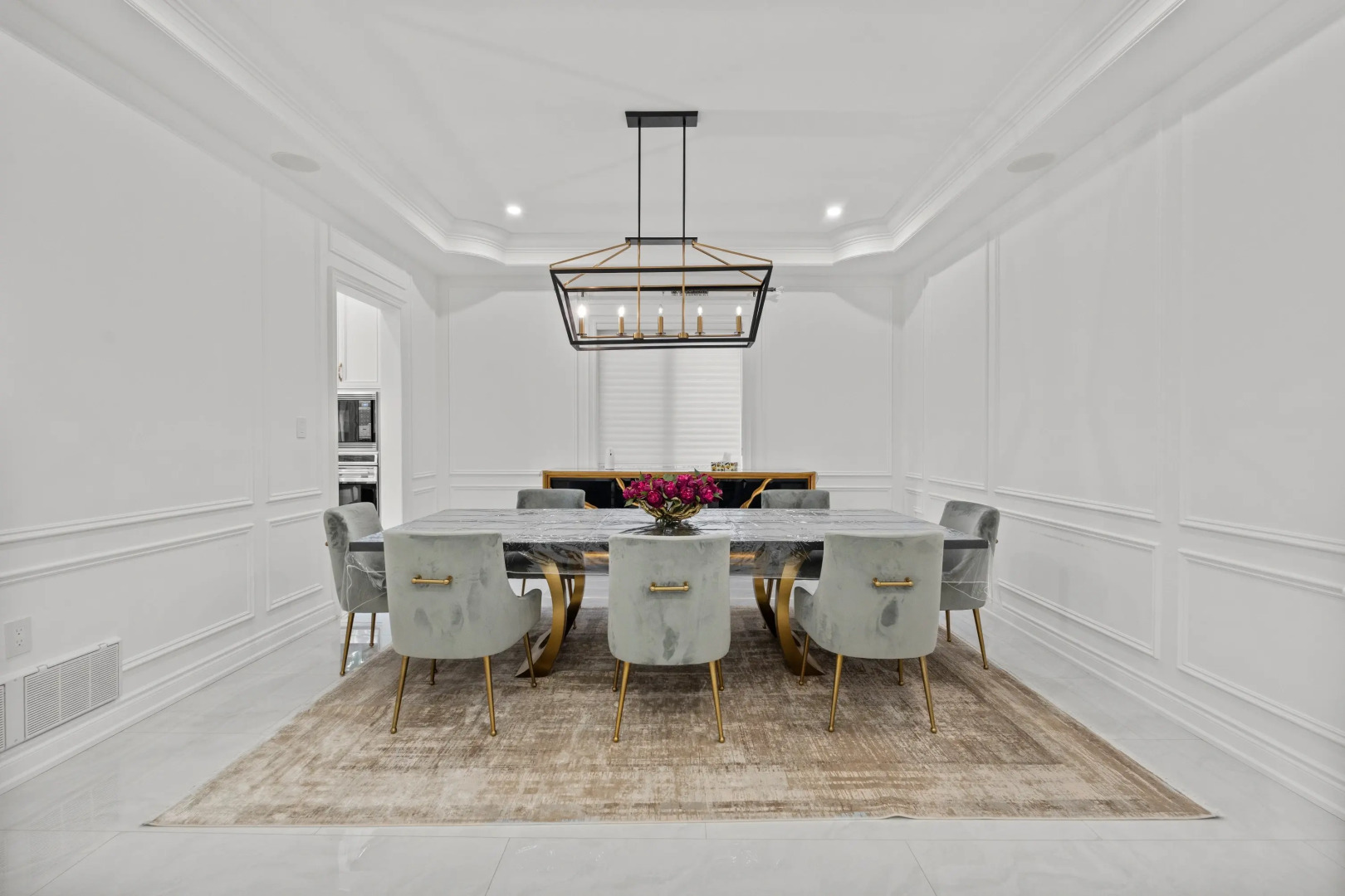 Частный дом Globalstay Luxury 4-Bedroom near Wonderland near Wonderland with Free Parking