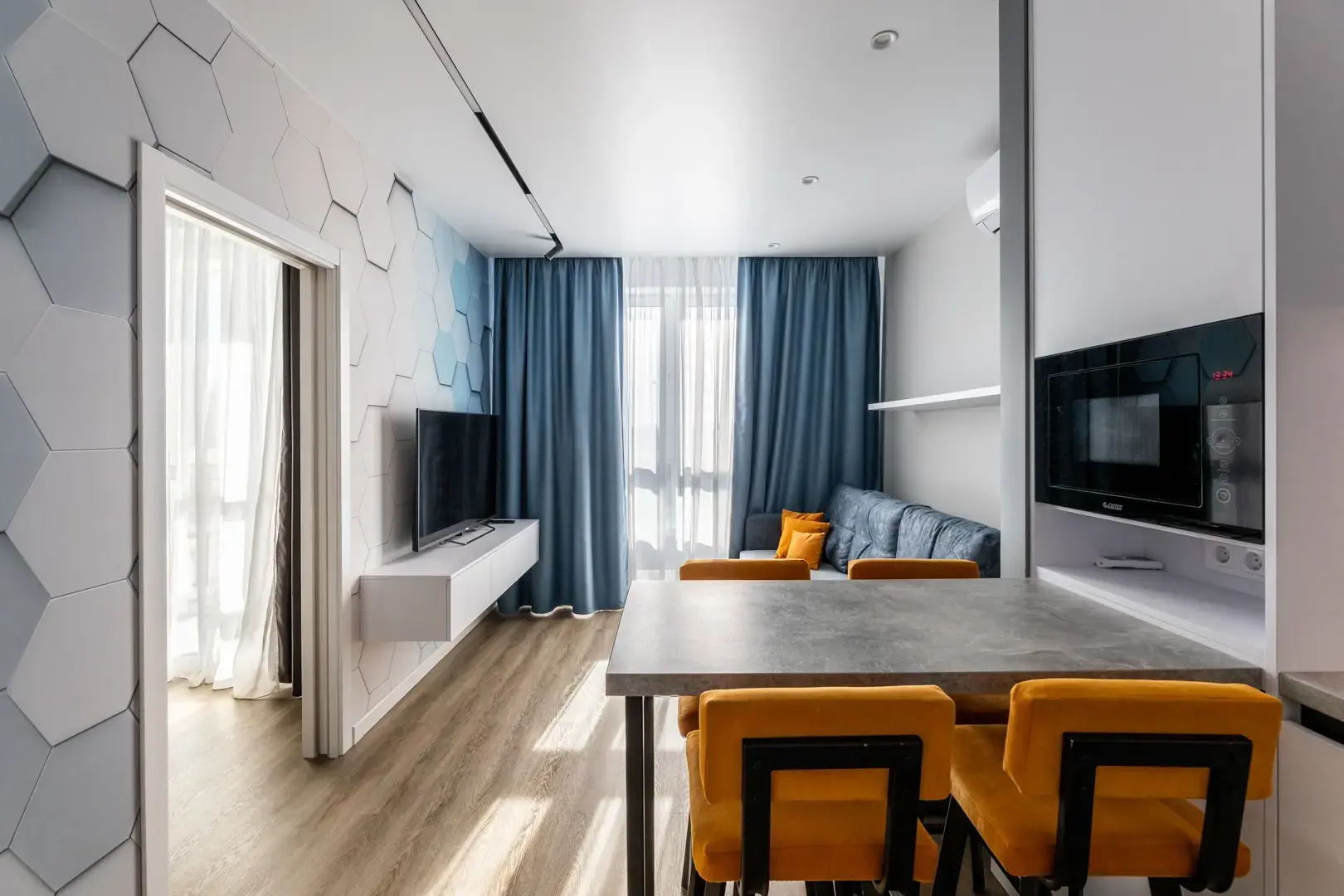 Квартира в элитнoм комплeксе Минск Мир