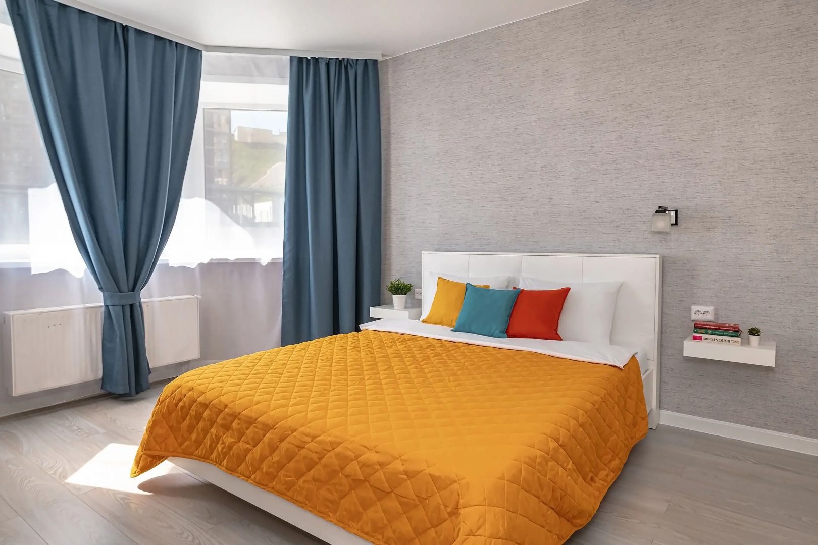 Апартаменты TopHouse на Нейбута 2а, 3 этаж