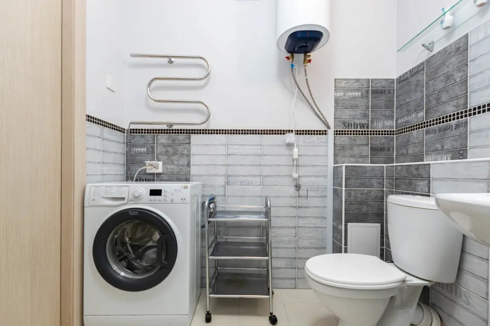 Апартаменты Cosmos Apart на Революции 48 В (1)