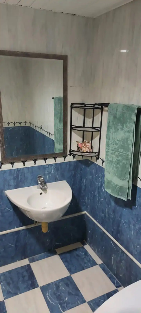 Na Beregu Morya Oae Villa