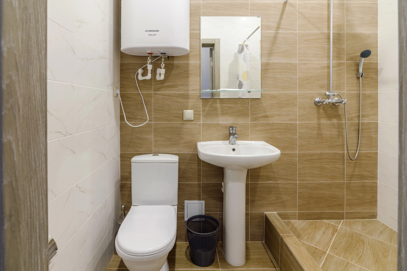 Отель Платон