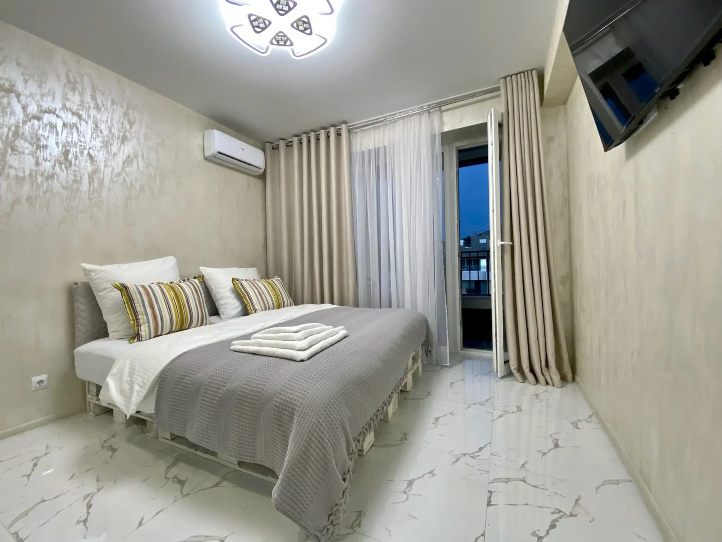 Апартаменты Каравелла Гости-24