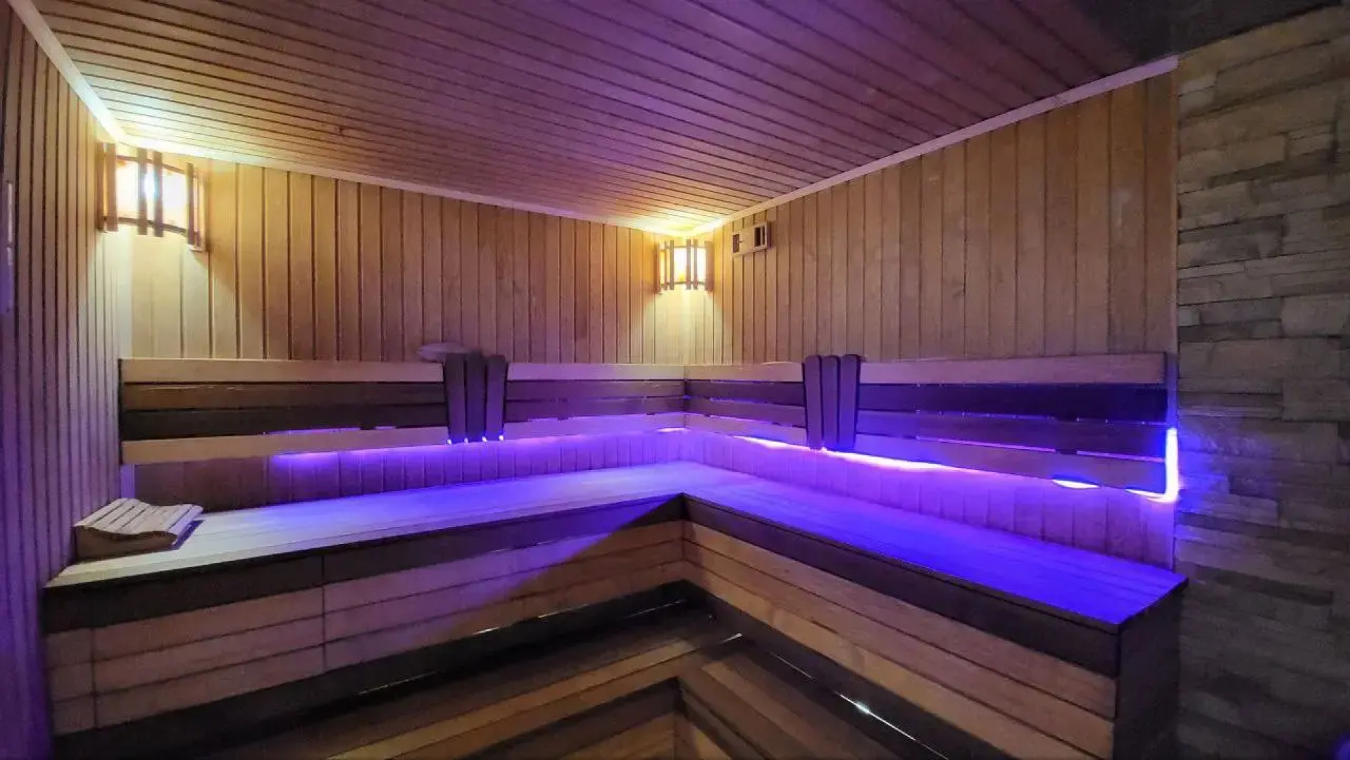 Гостевой Дом Банный Комплекс с Бассейном и Баней в КП Еремино