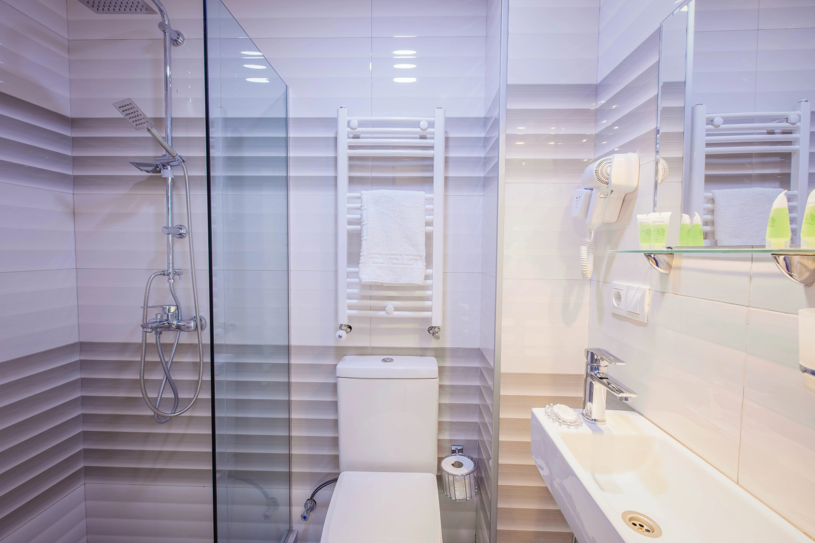 Отель Central Gate Tbilisi Boutique Hotel