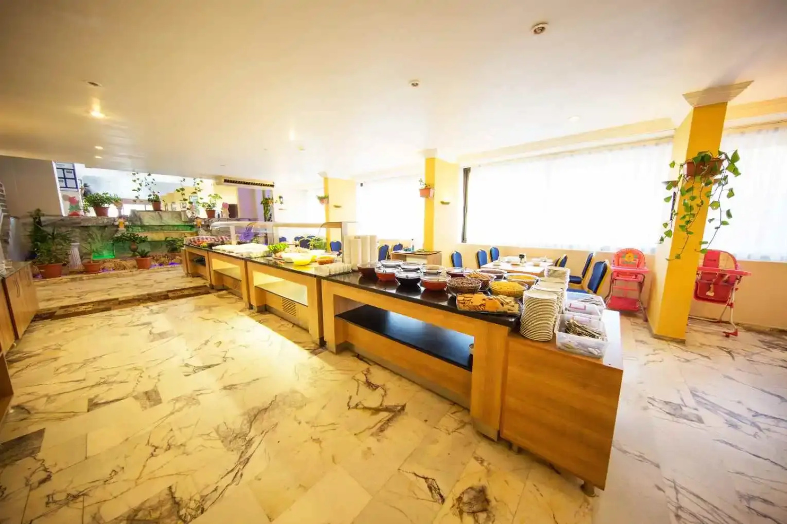 Отель Tuntas Beach Altinkum