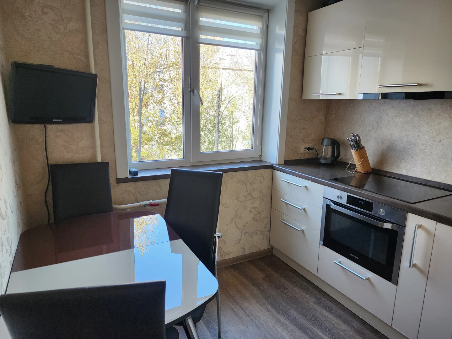 Квартира Уютная напротив Горный воздух