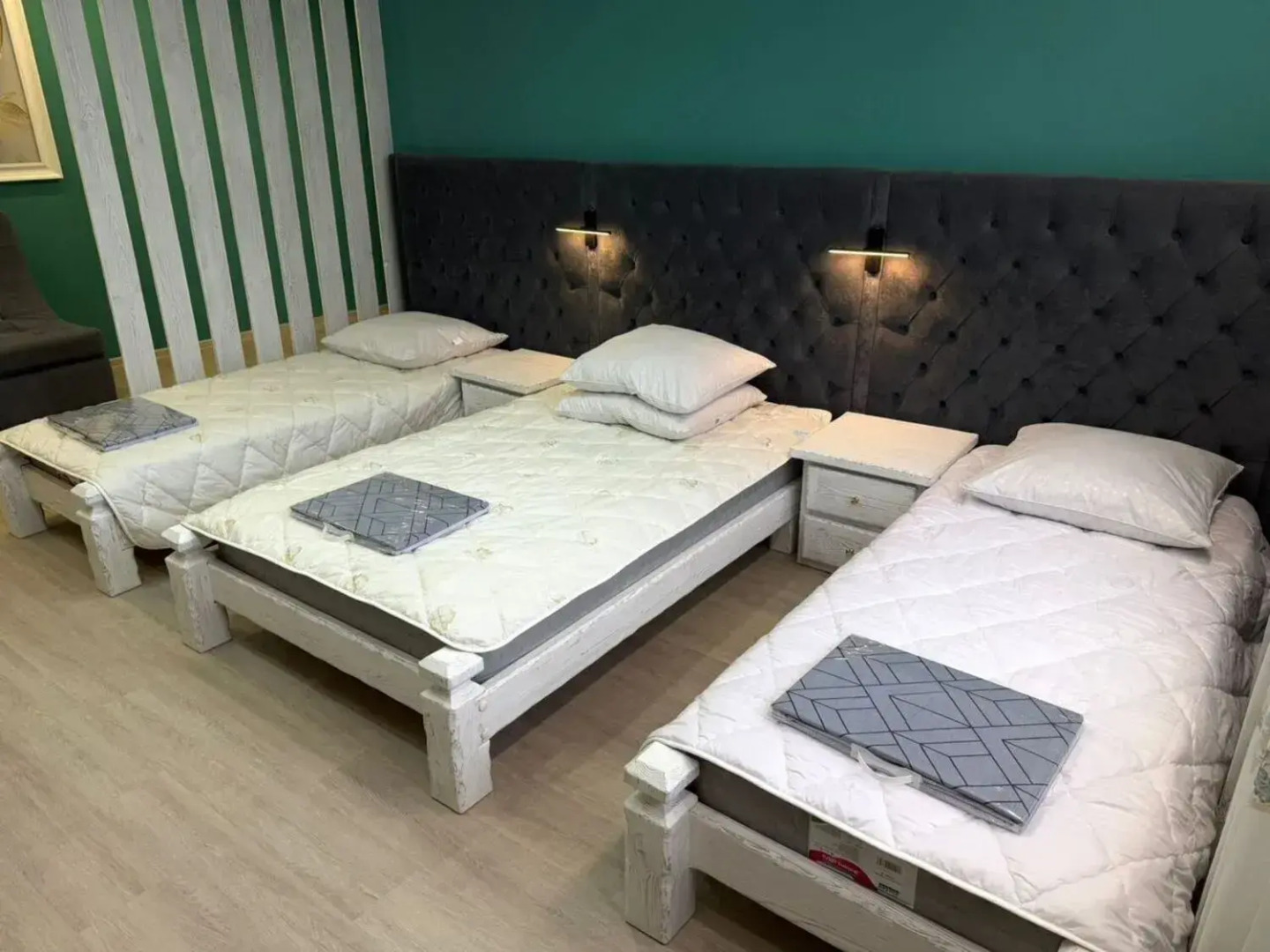 Квартира На Паровозной 15 (6а)