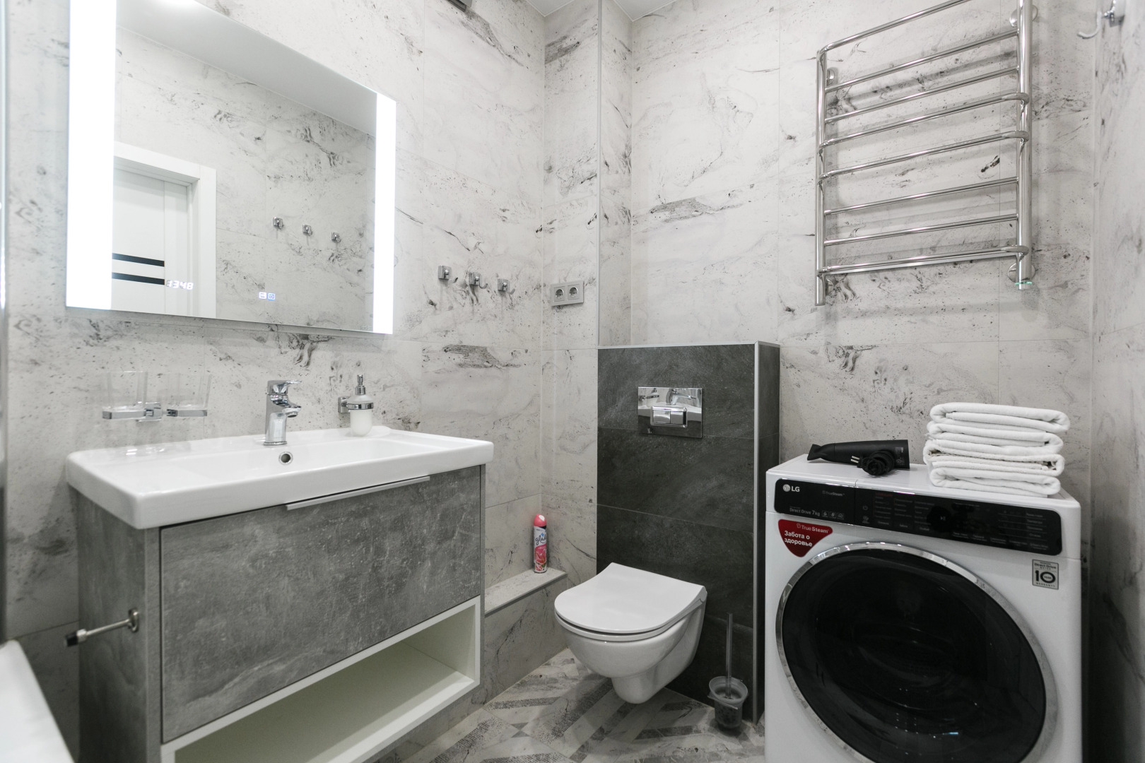 Апартаменты Флотилия Gerbera Apartment