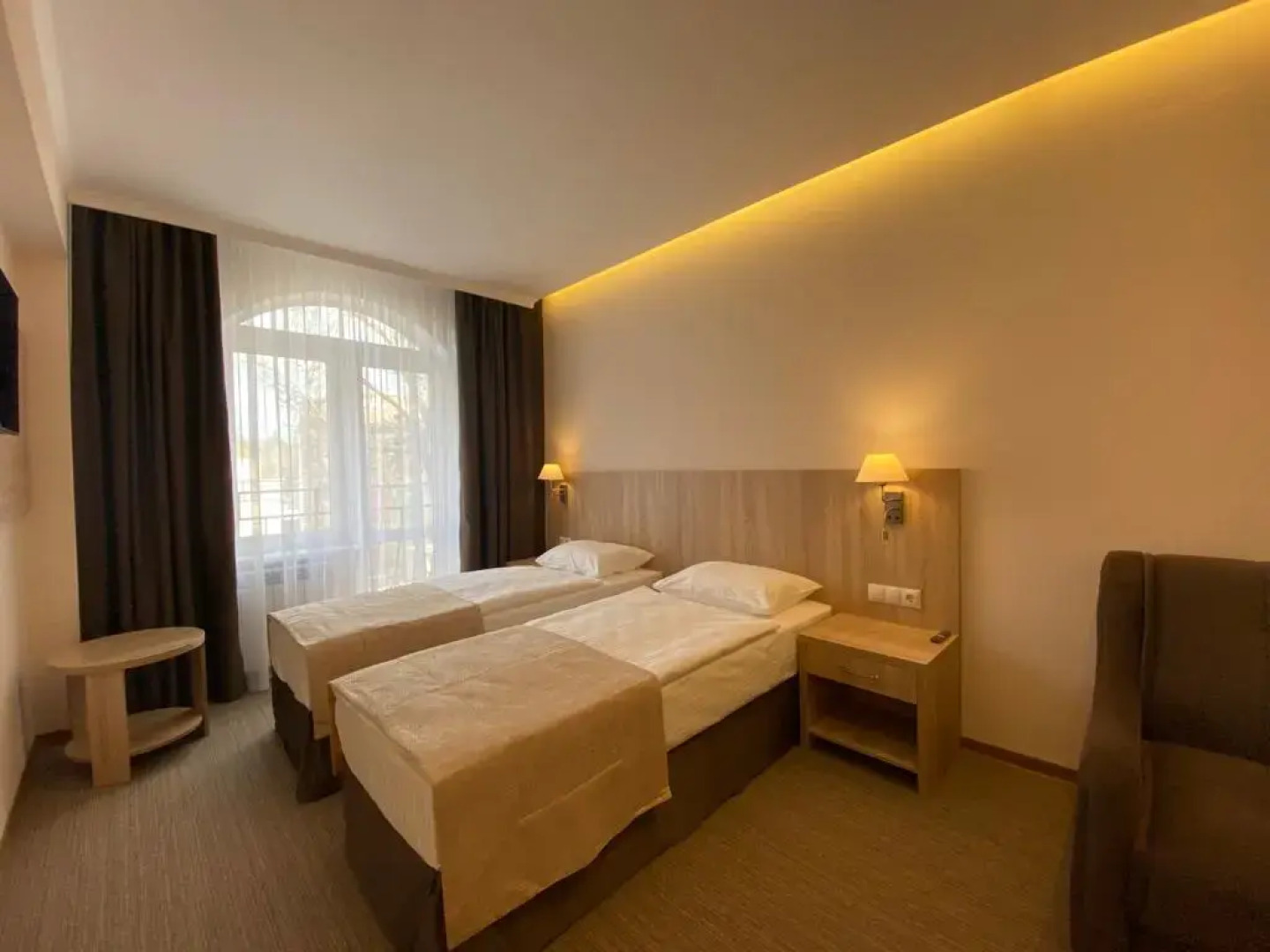 Отель Бугарь