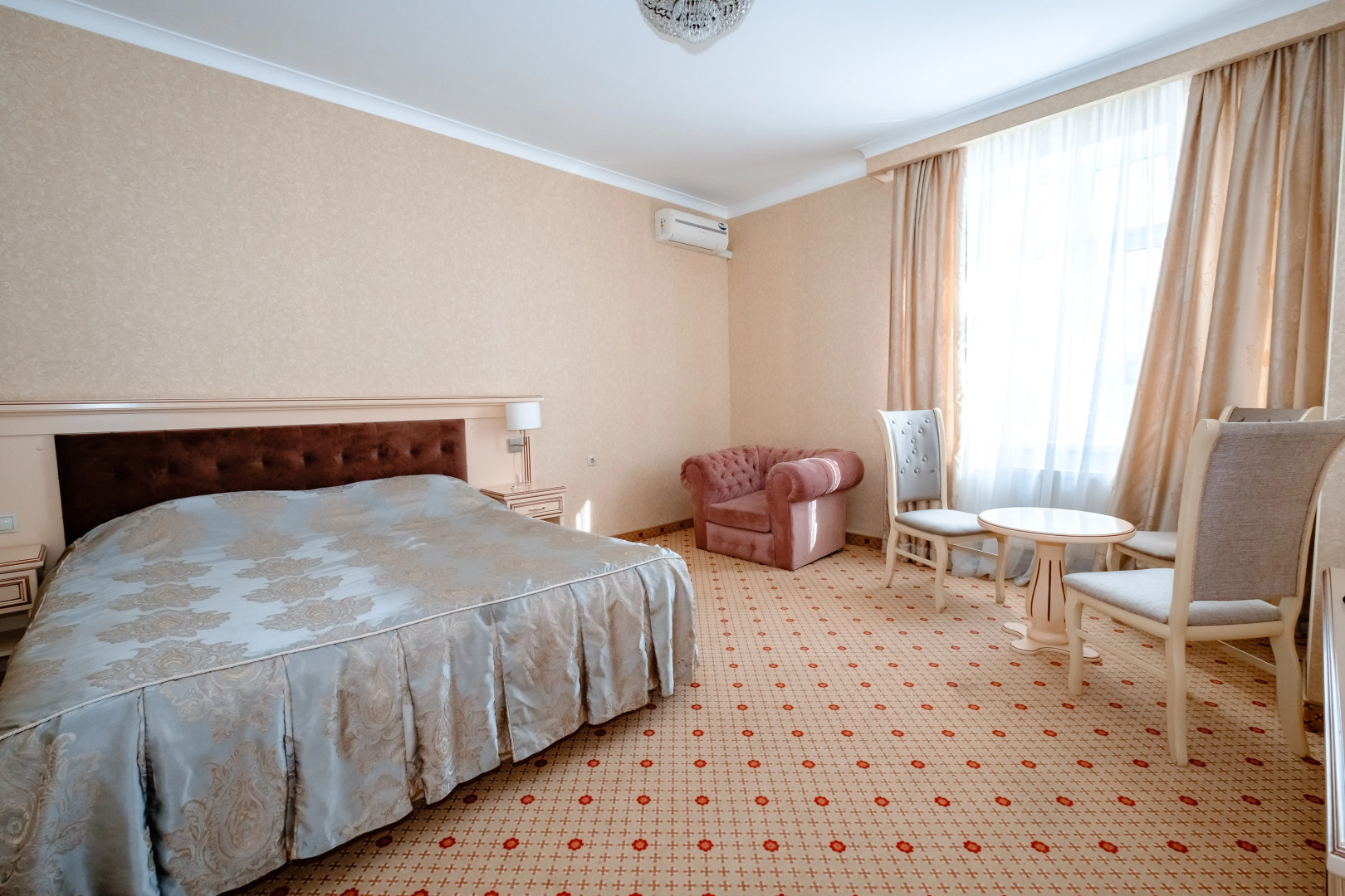 Отель Триумф