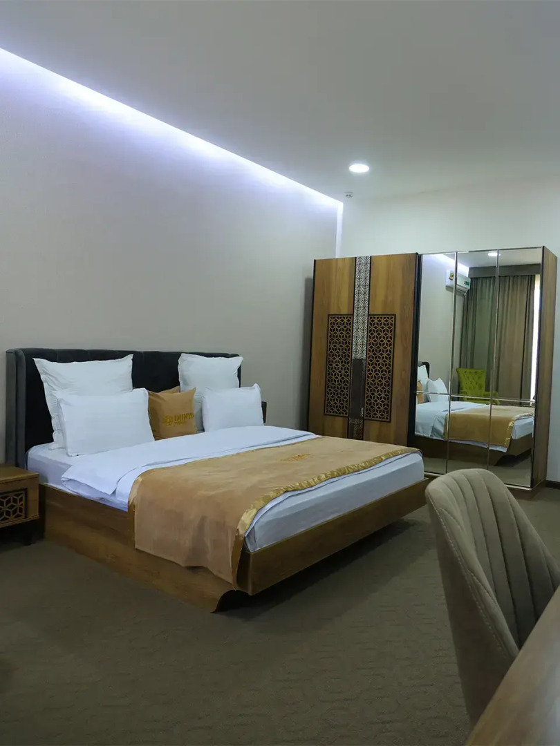 Отель Dunyo Palace