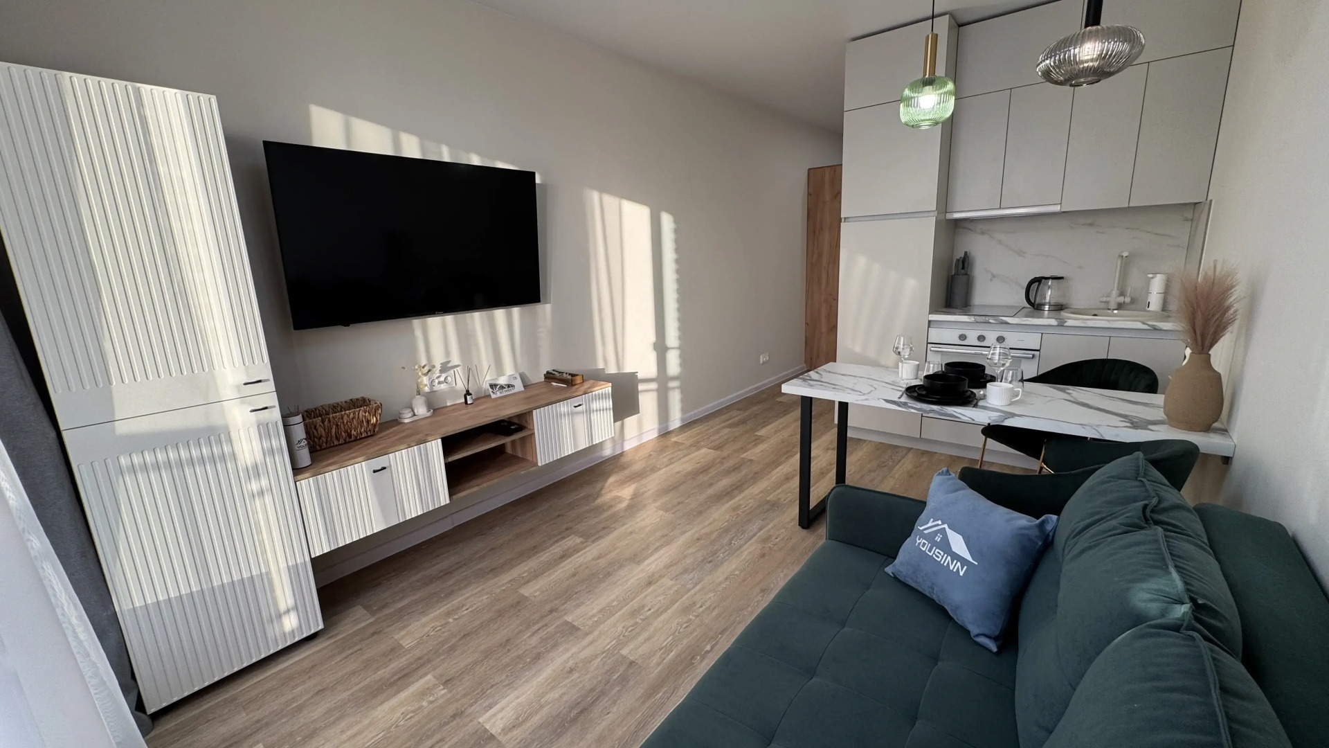 Апартаменты Yousinn Железнодорожная 18