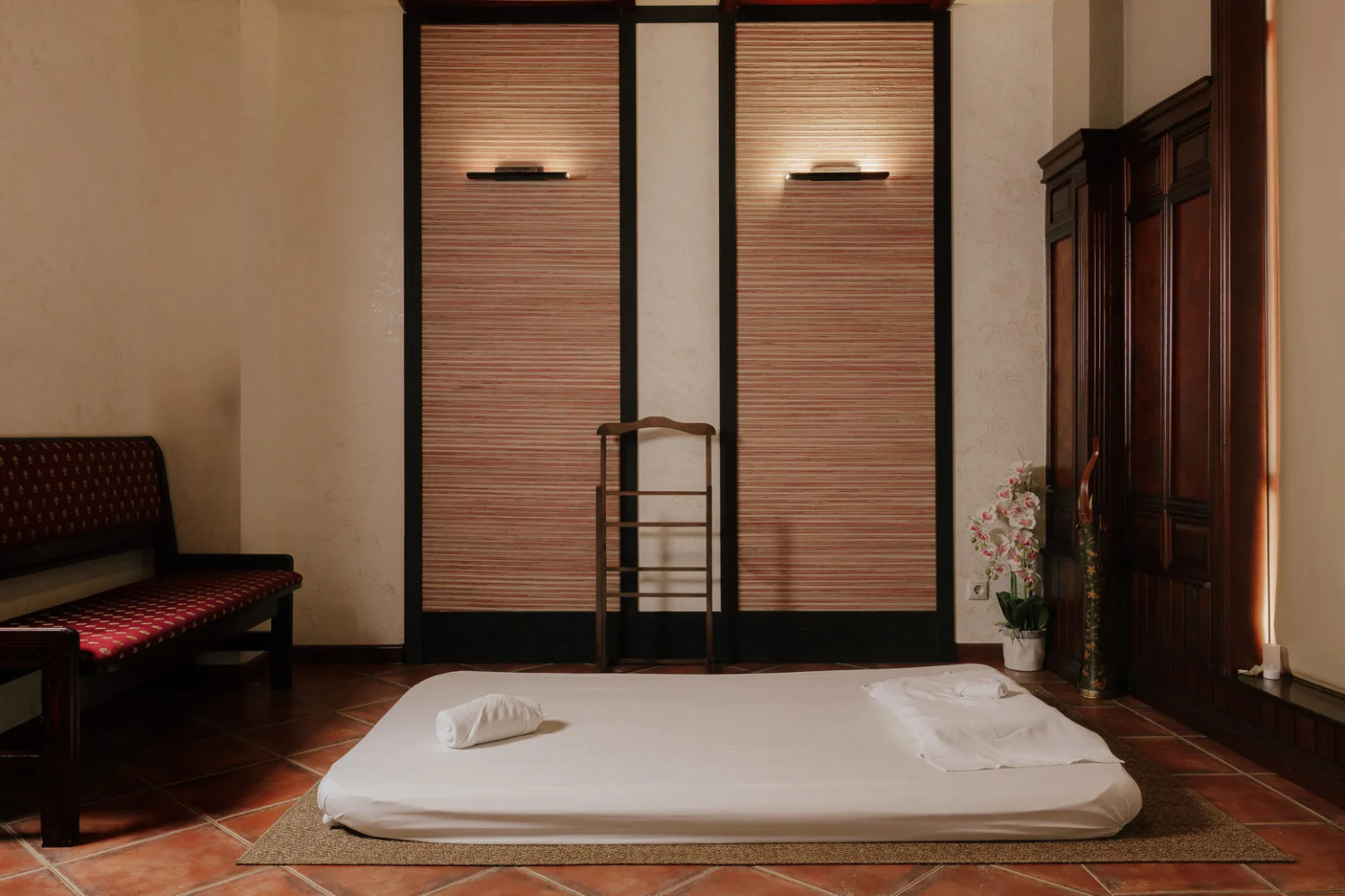 Отель Гала-Альпик