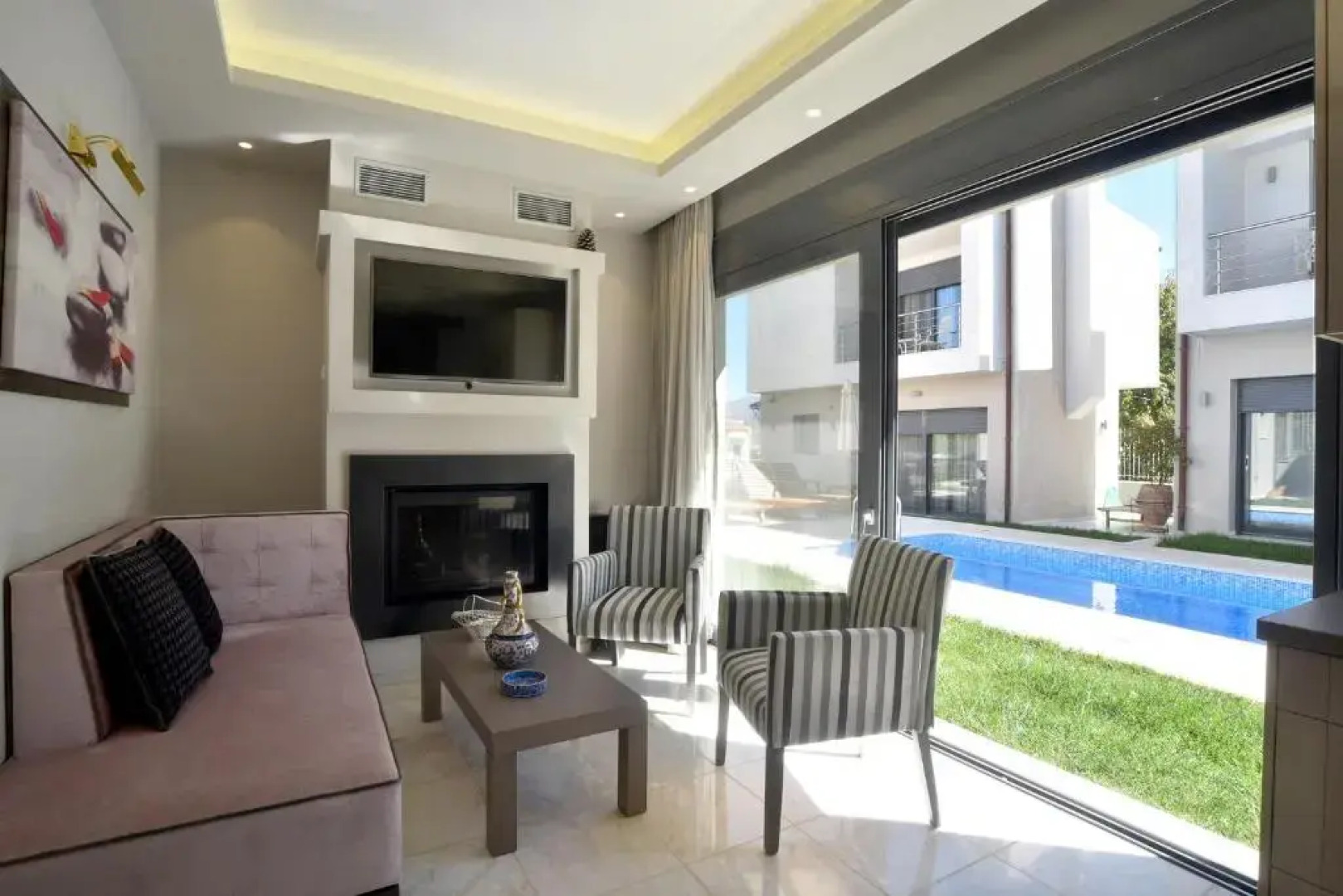 Отель Alexander Mountain Resort